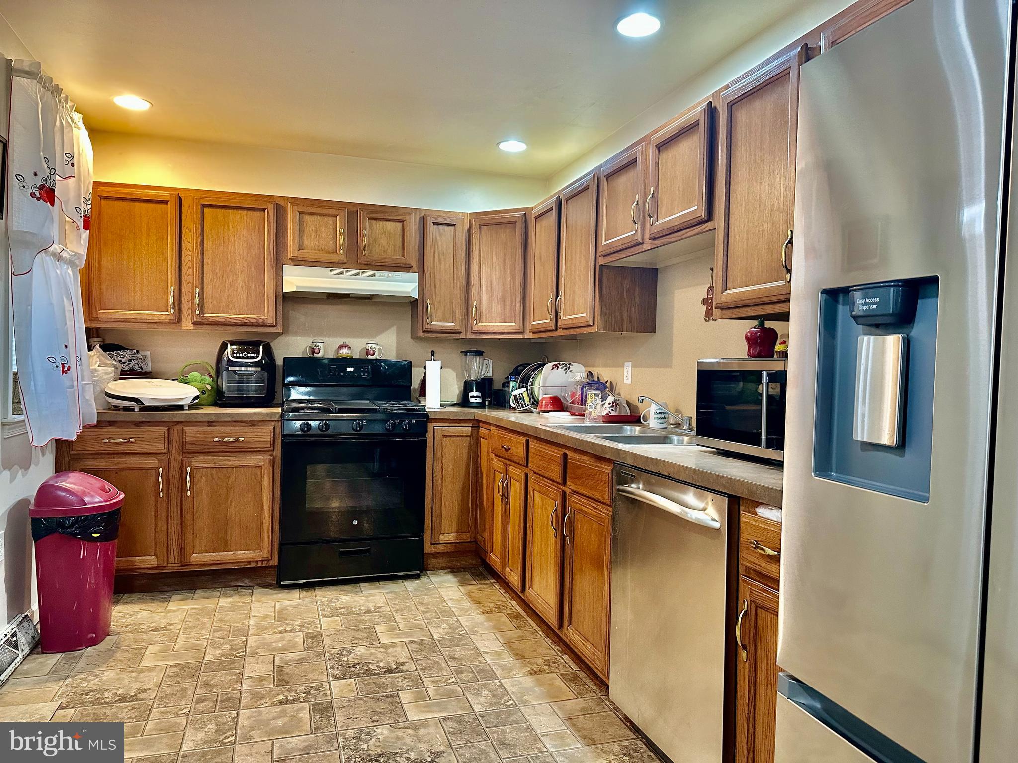 LANCASTER - Residential