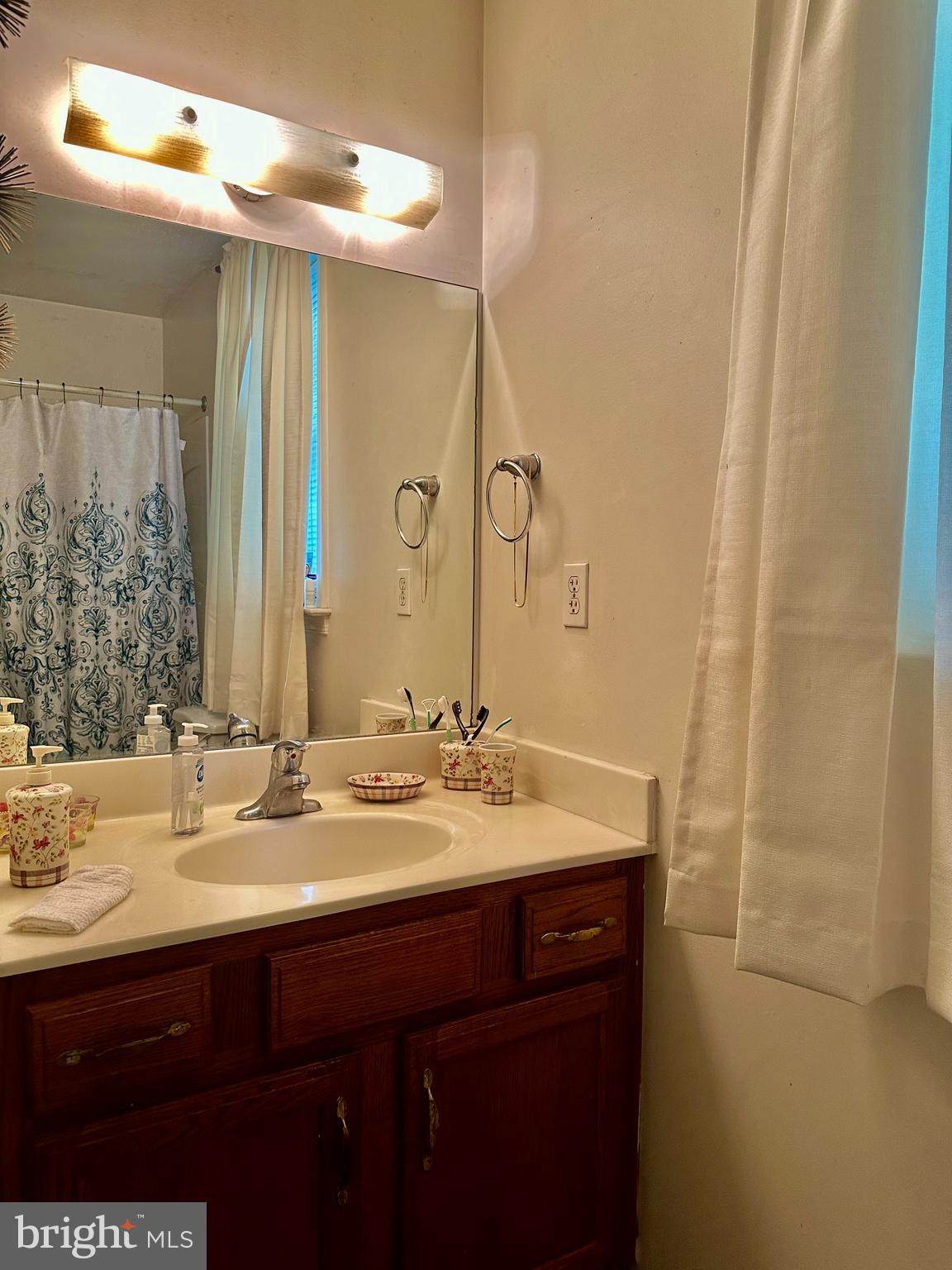 LANCASTER - Residential