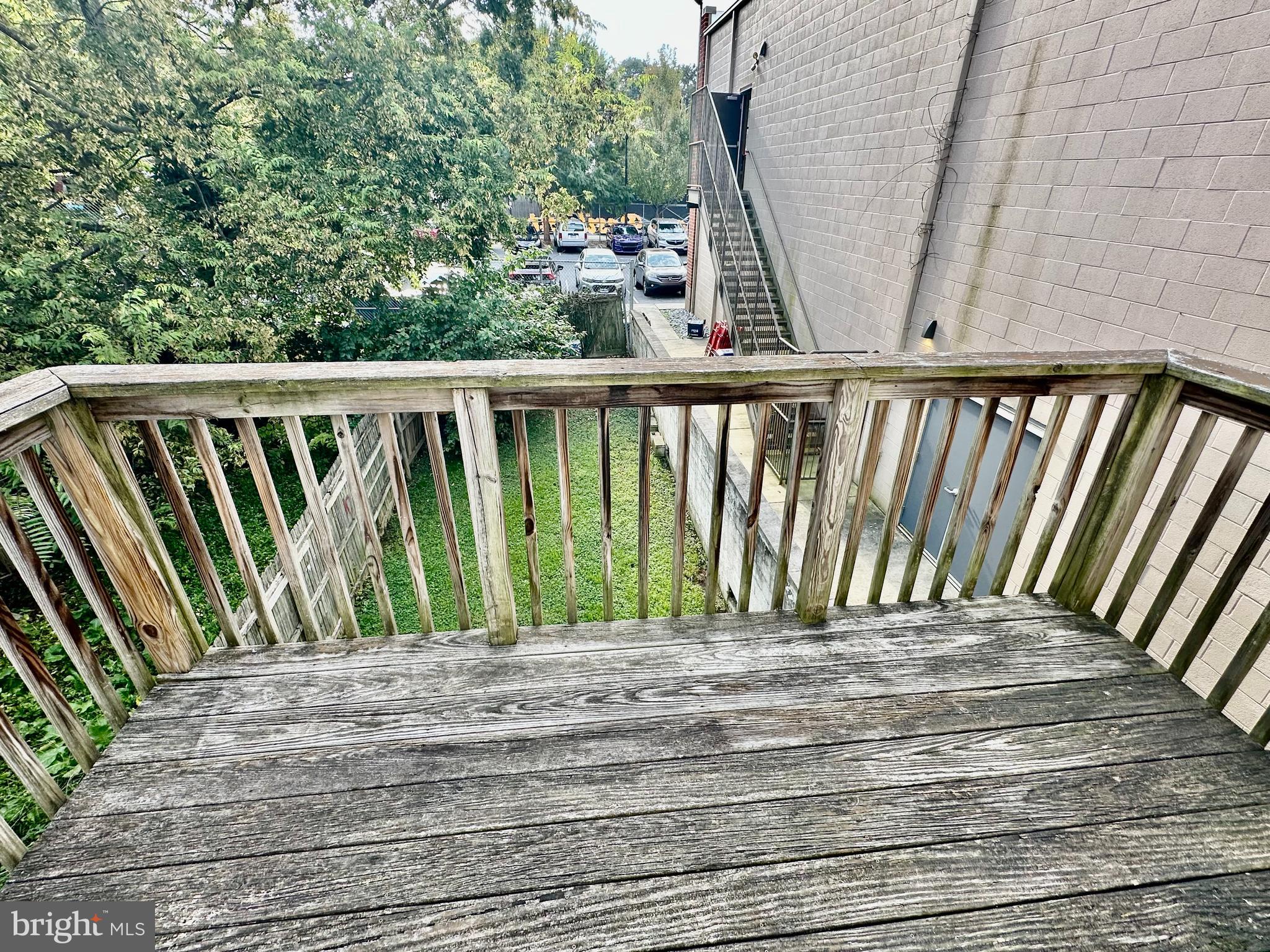 LANCASTER - Residential