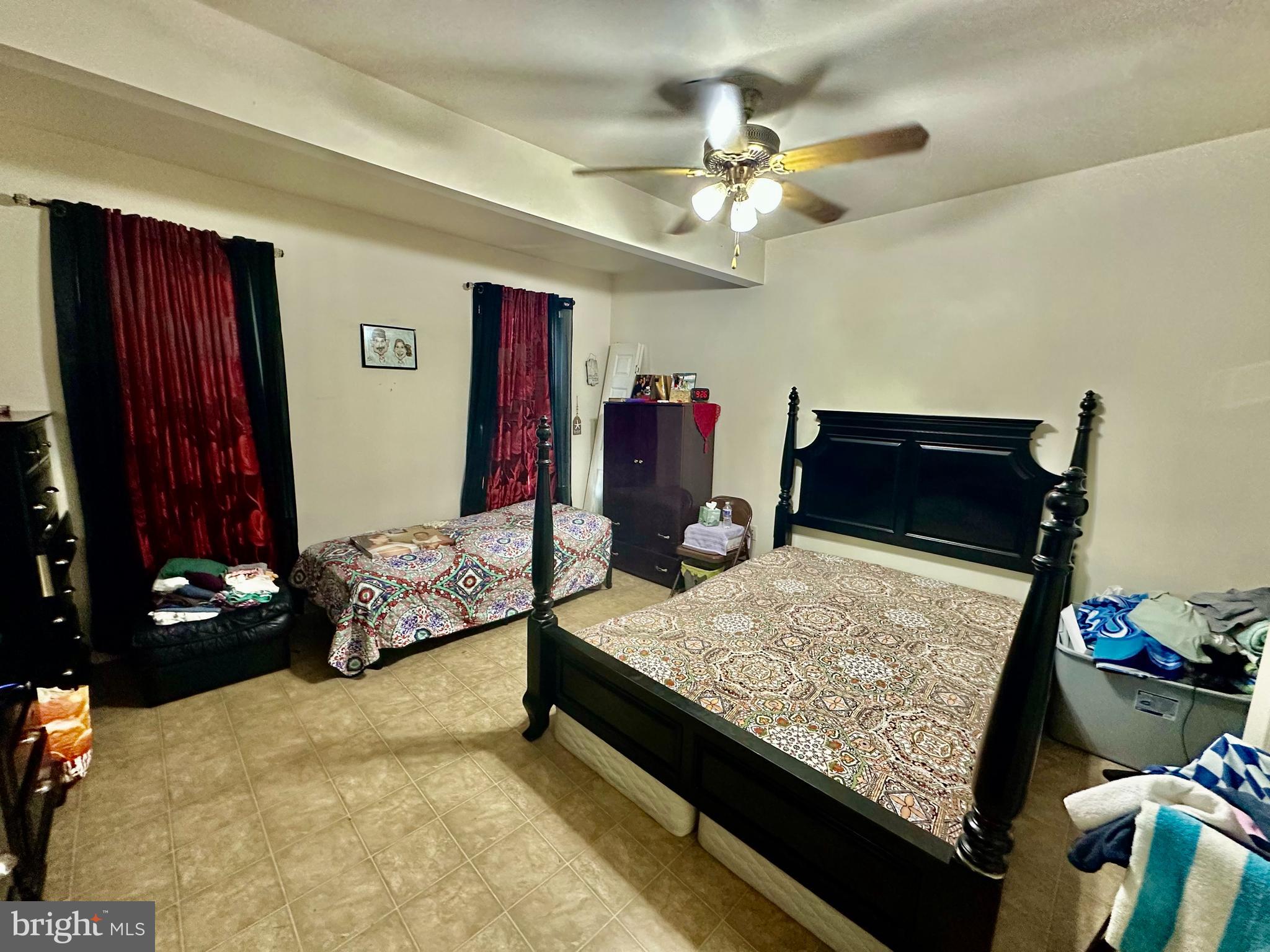 LANCASTER - Residential