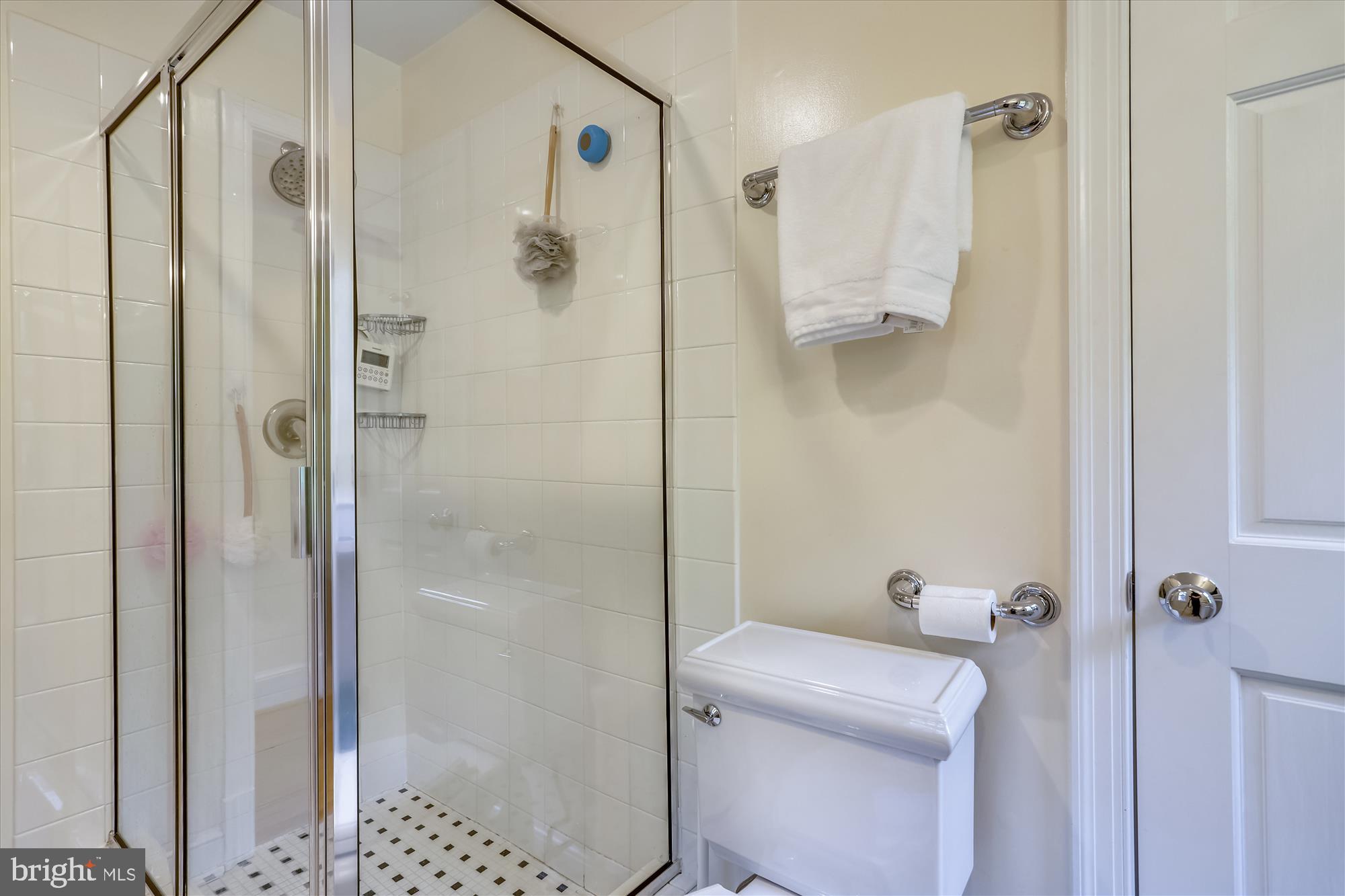 WAYCROFT WOODLAWN - Residential