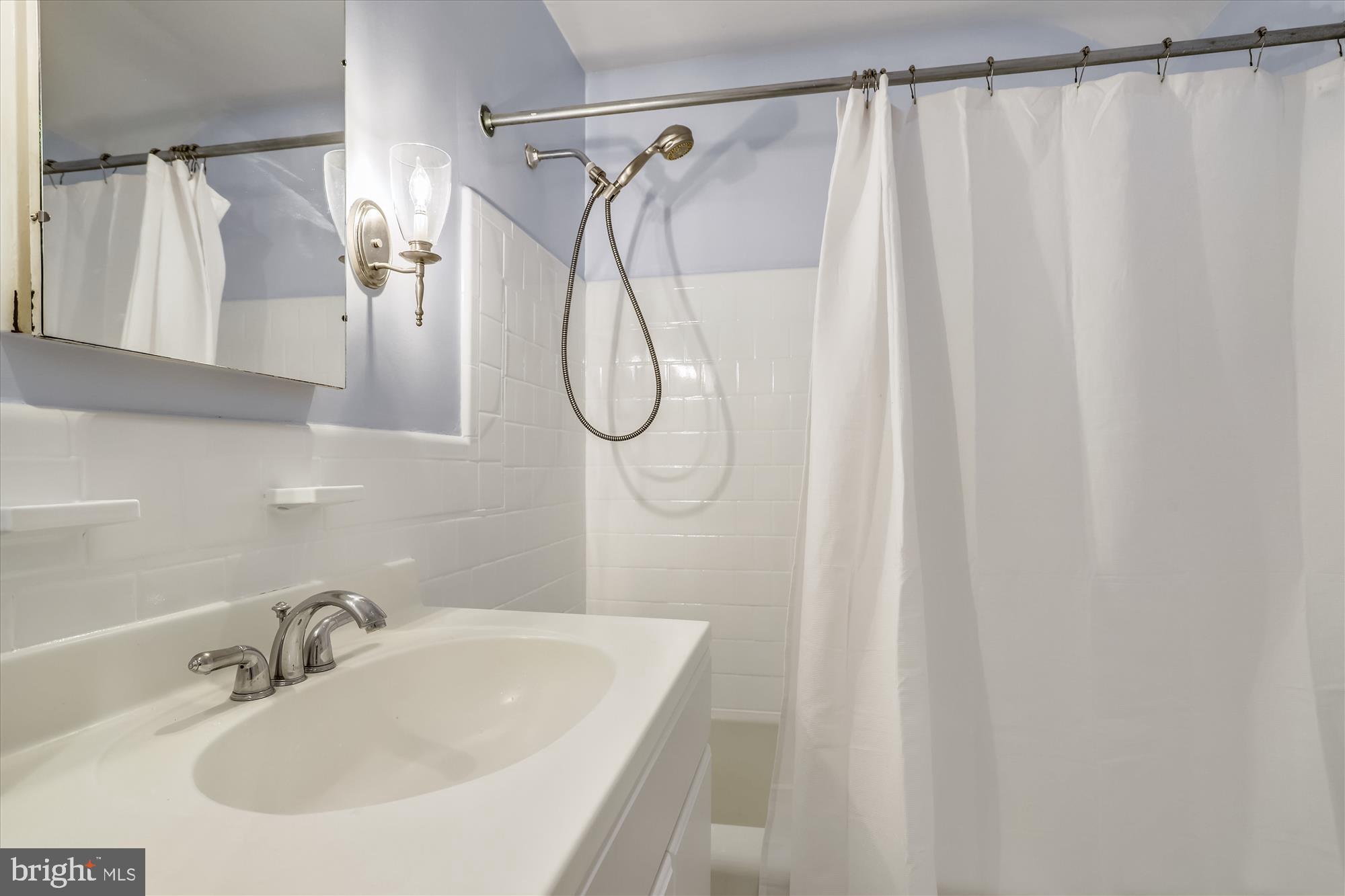 WAYCROFT WOODLAWN - Residential