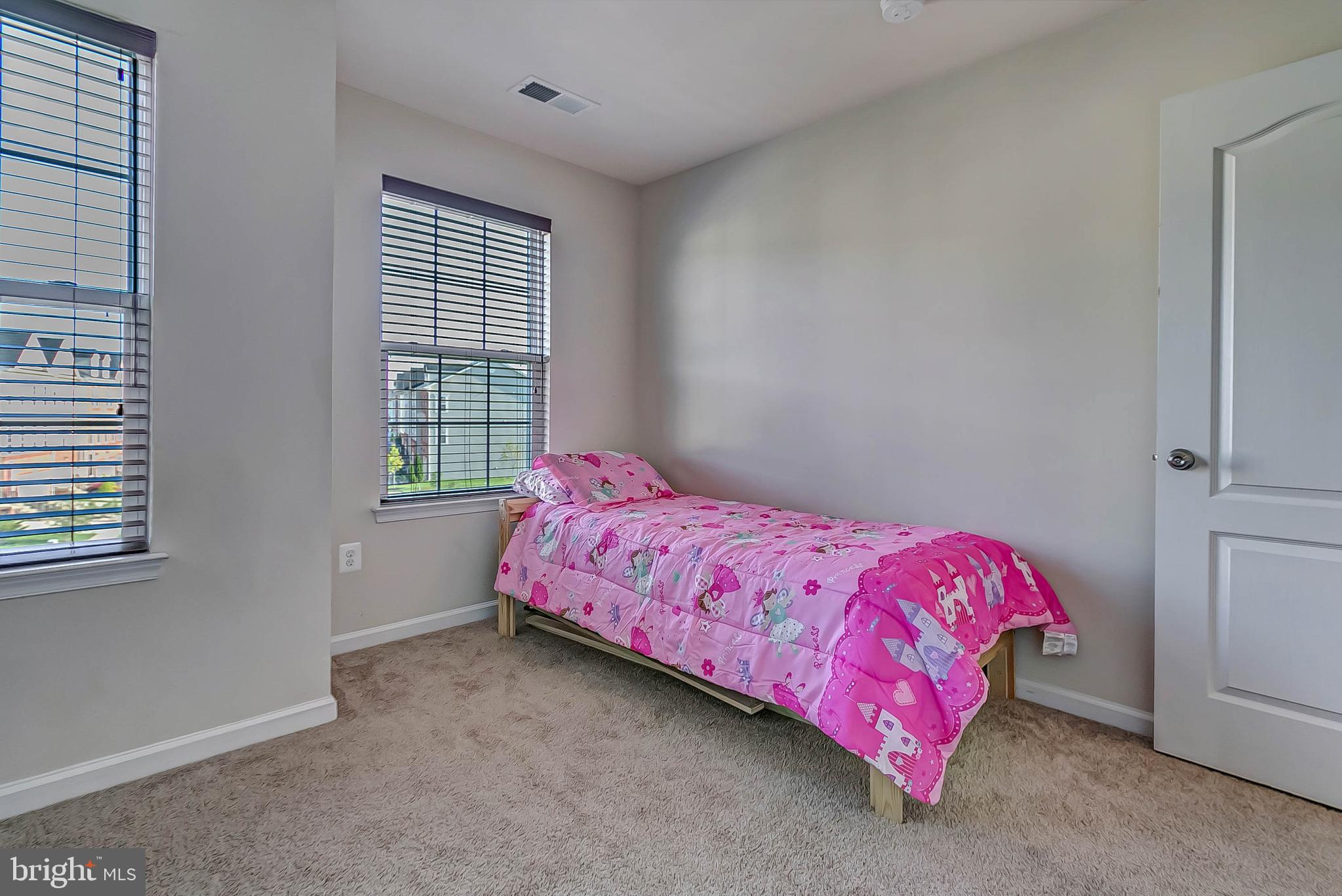 FIELDSTONE FARM - Residential