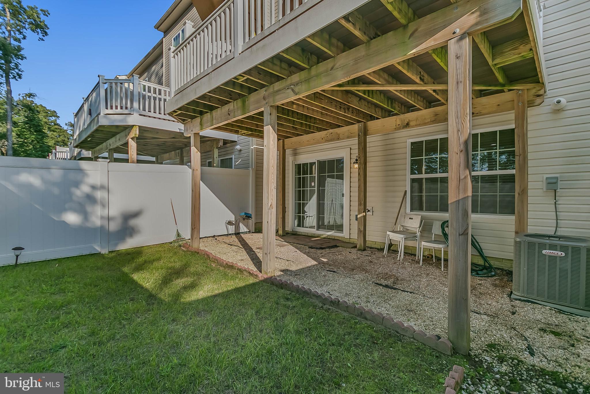 FIELDSTONE FARM - Residential