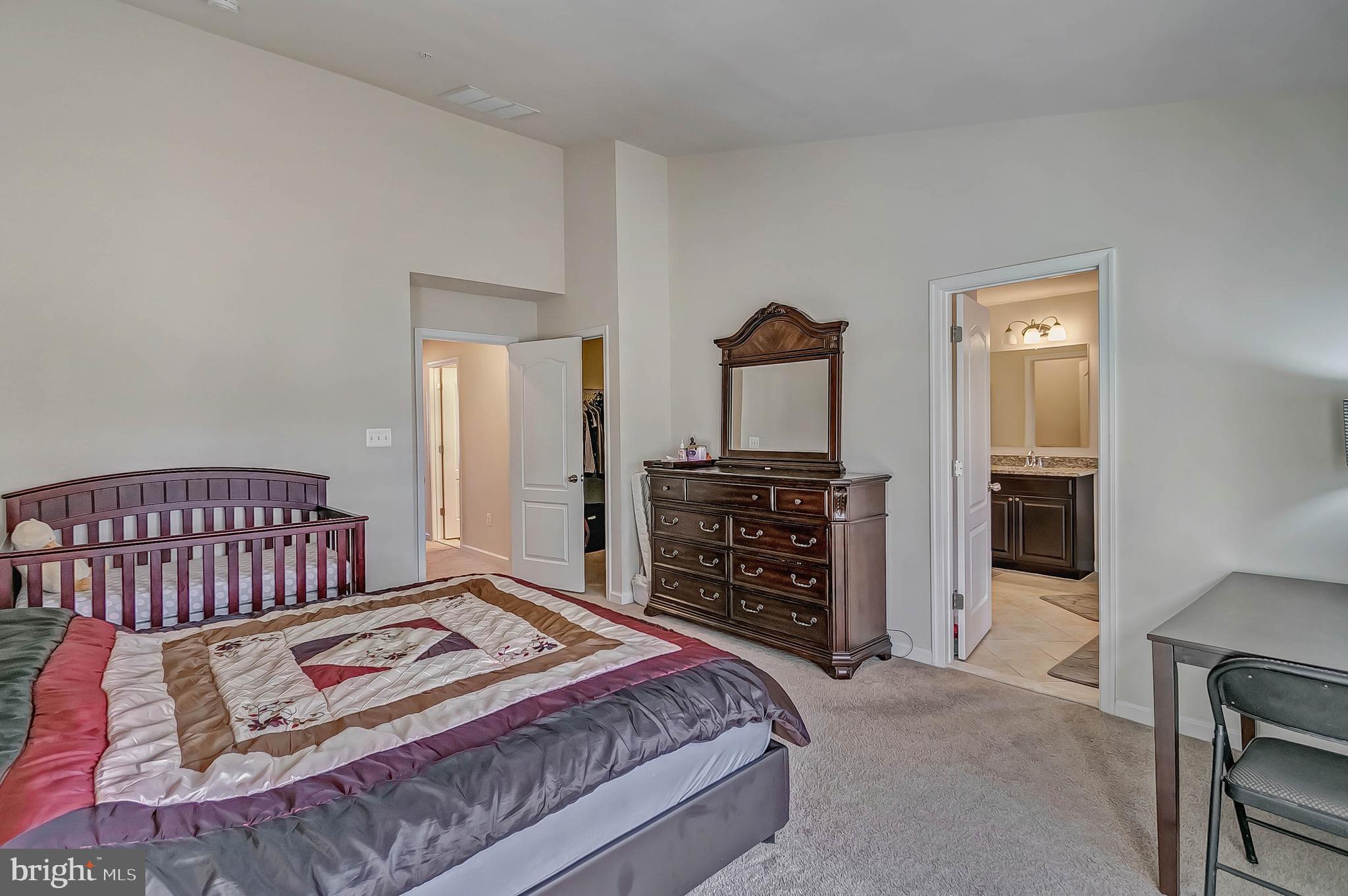 FIELDSTONE FARM - Residential