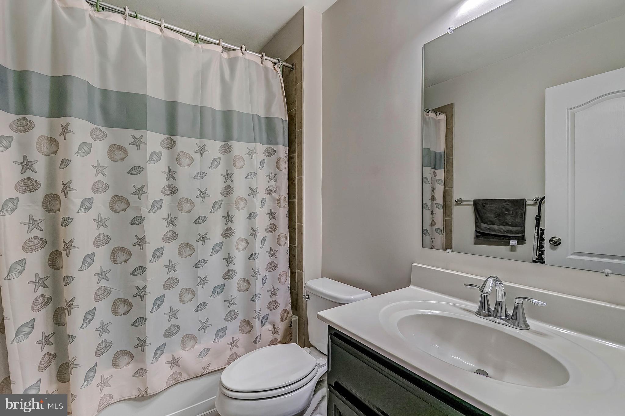 FIELDSTONE FARM - Residential