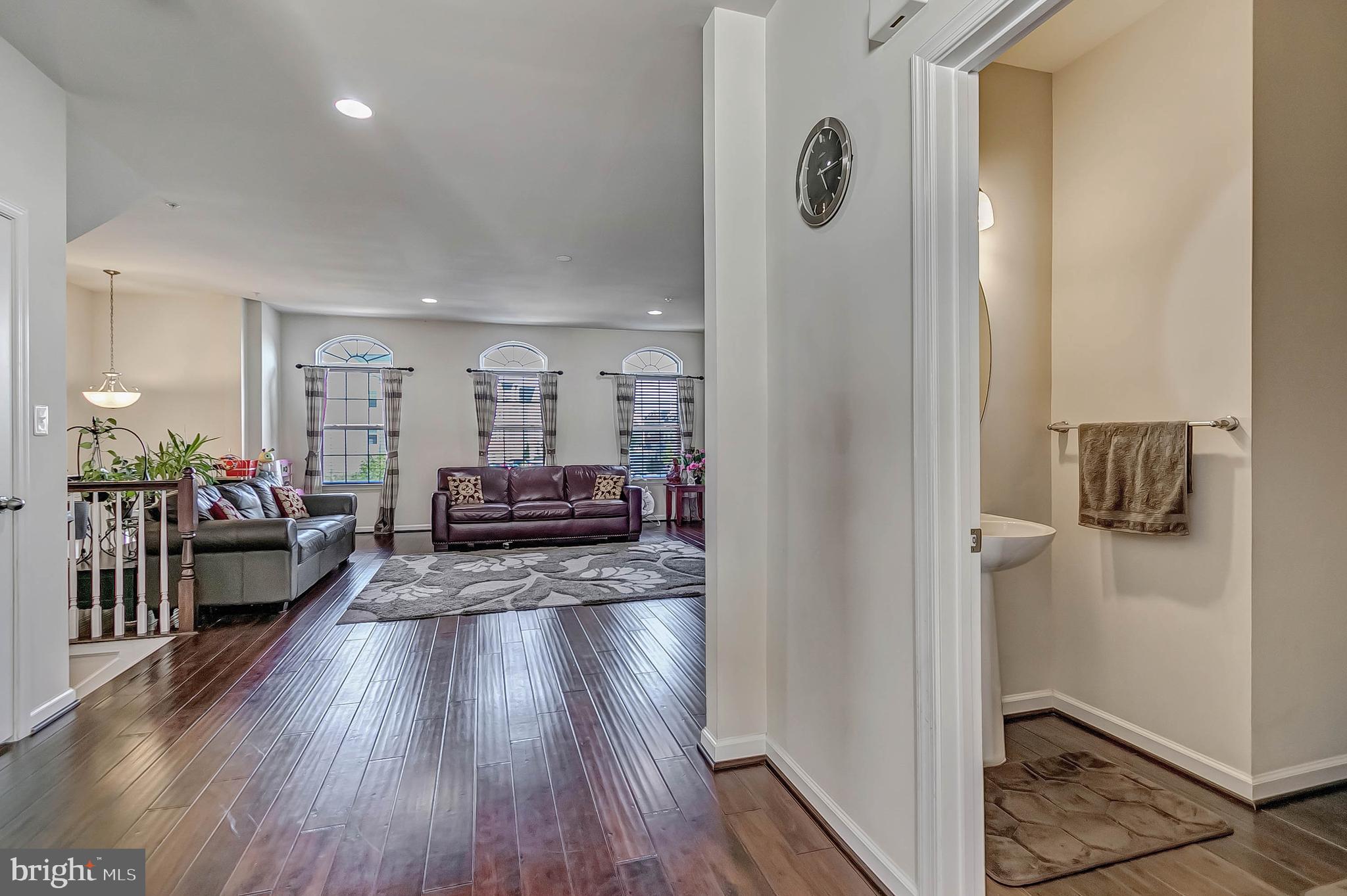 FIELDSTONE FARM - Residential