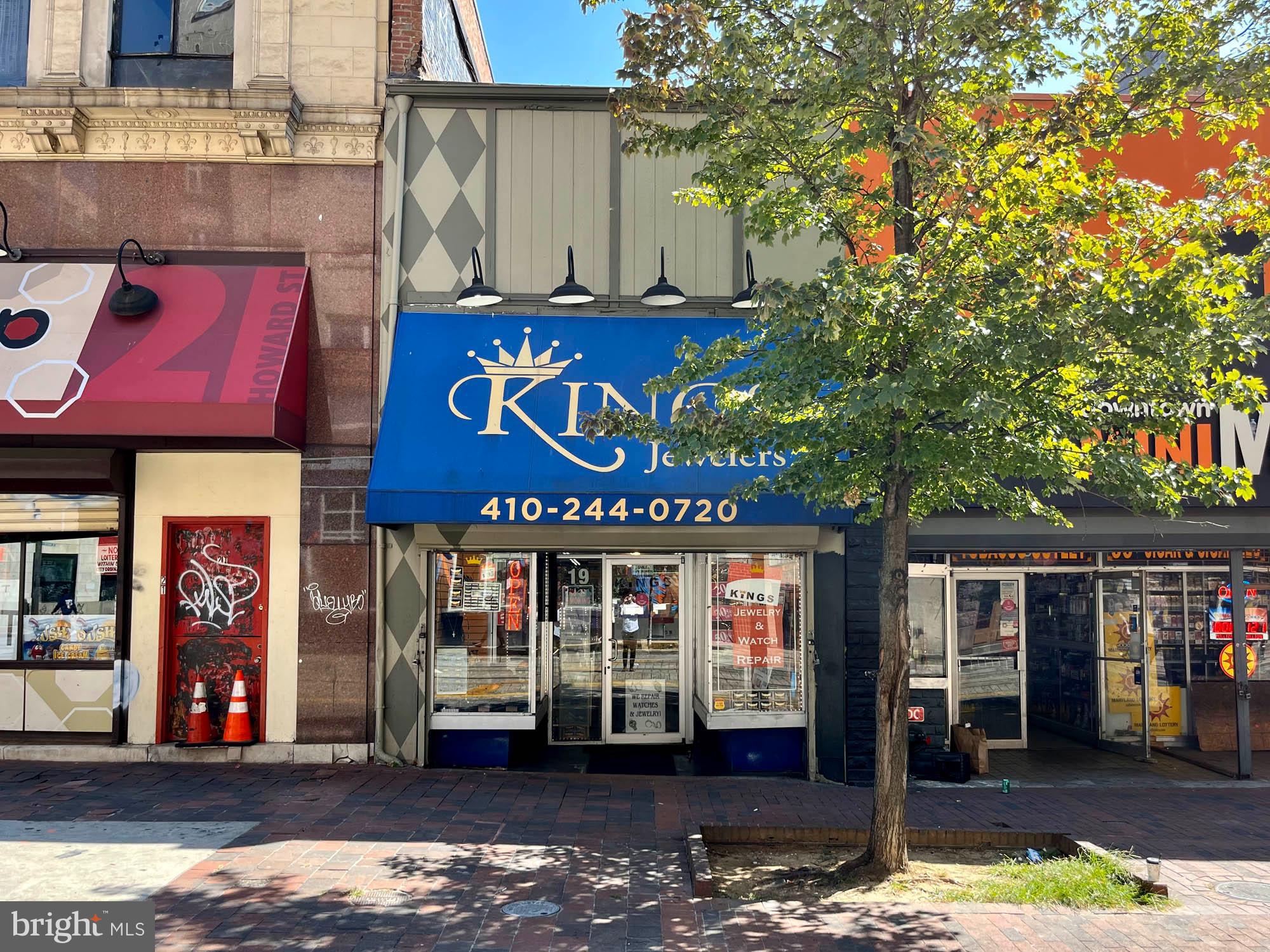 DOWNTOWN - Commercial Sale