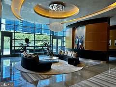 TURNBERRY TOWER - Residential