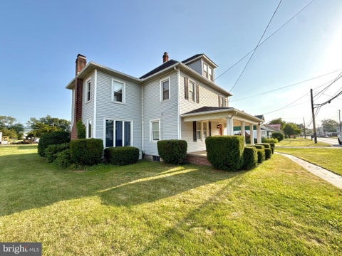 Homes For Sale - 2536 Front Street<br/> BERWICK, PA 18603