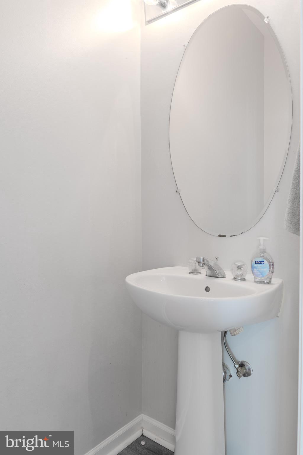 AMBERLEA AT SOUTH RIDING - Residential Lease