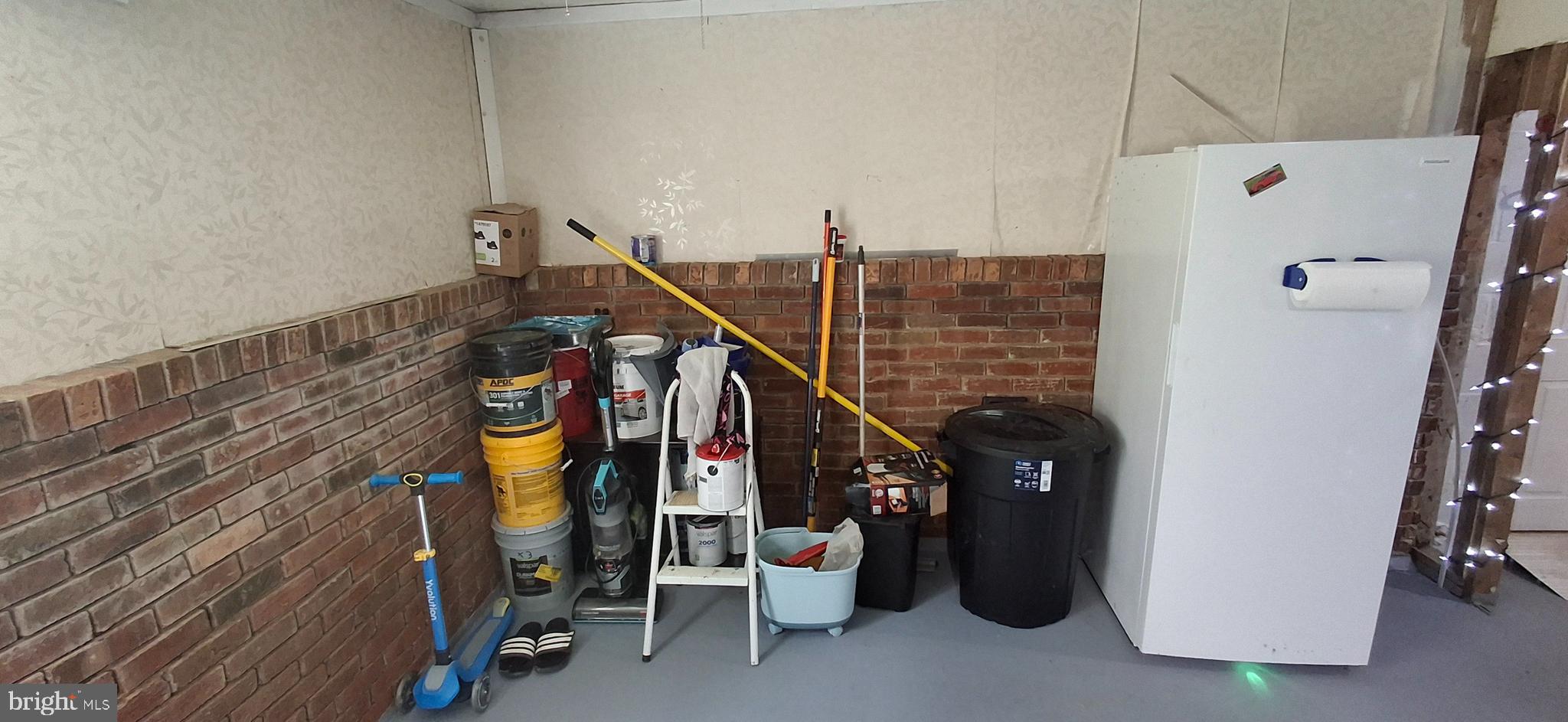 GILLIAM - Residential