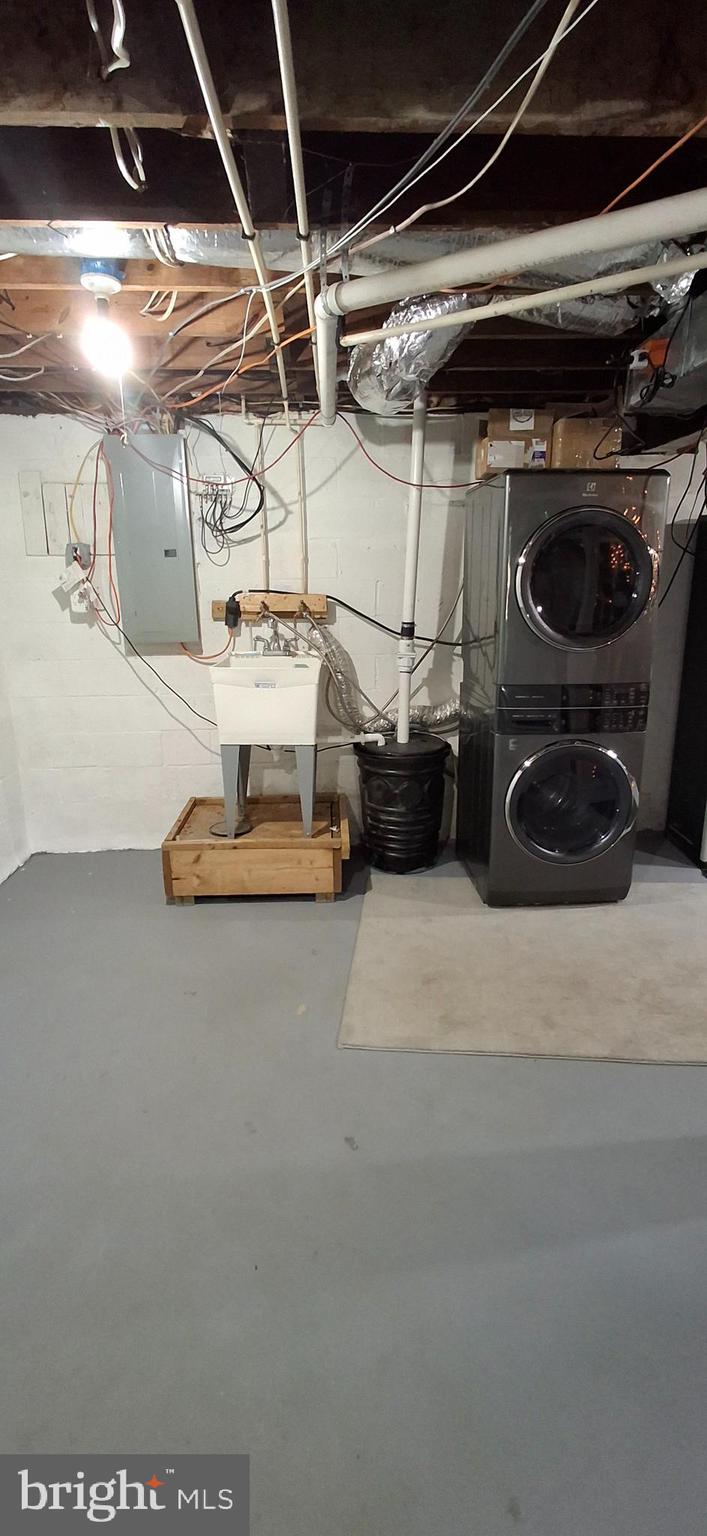 GILLIAM - Residential