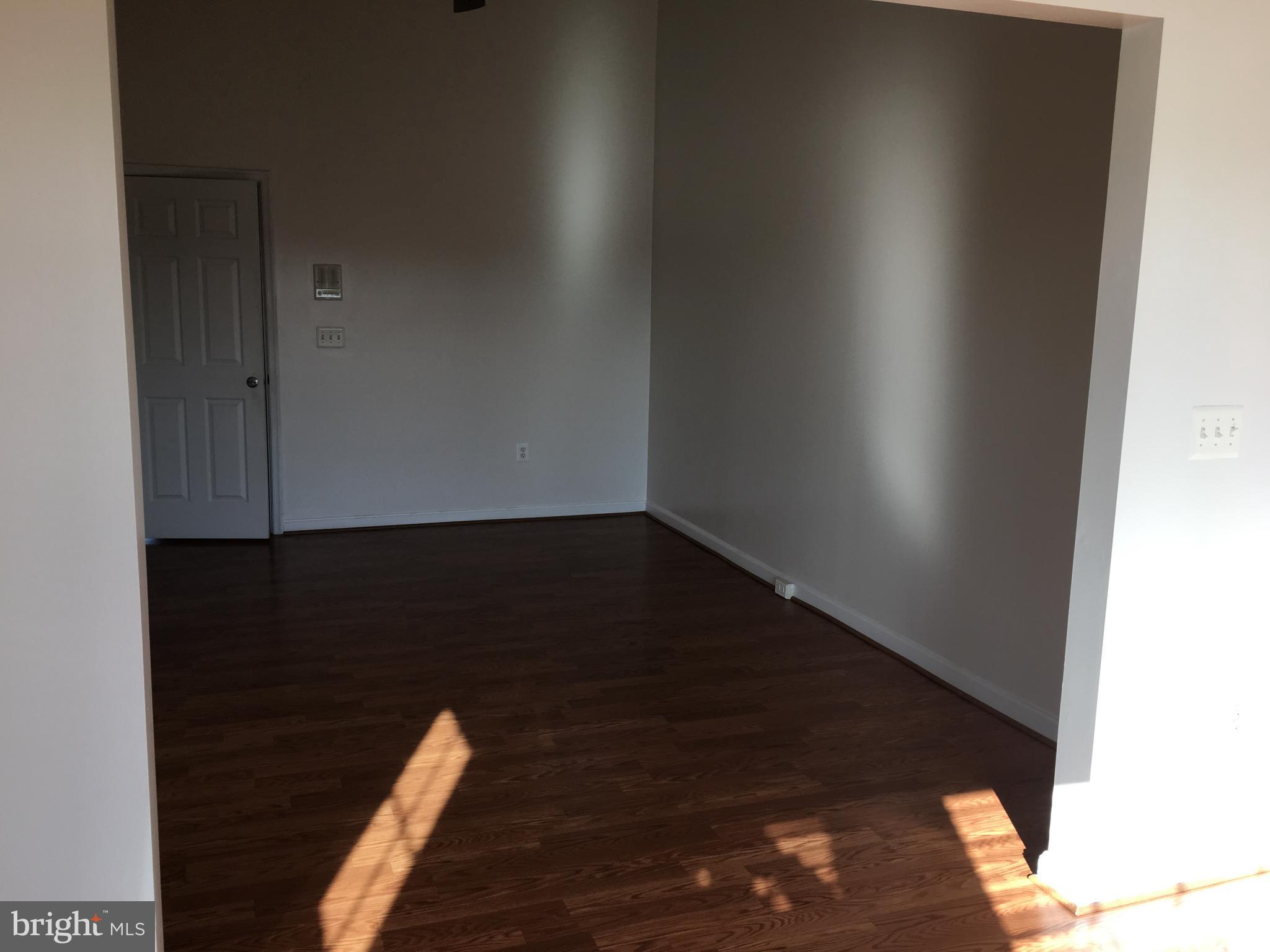 RIVER OAKS - Residential