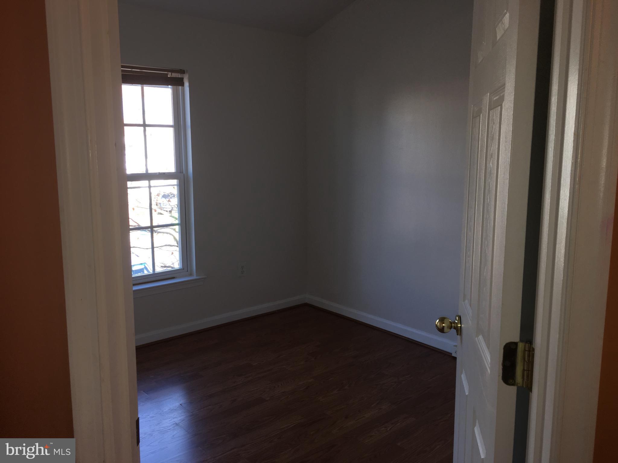 RIVER OAKS - Residential