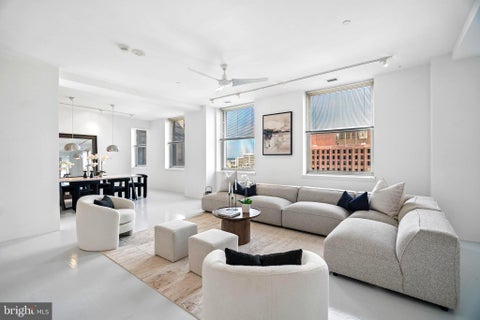 Condo For Sale - 1600 Arch Street #1809<br/> Philadelphia County, PHILADELPHIA, PA 19103