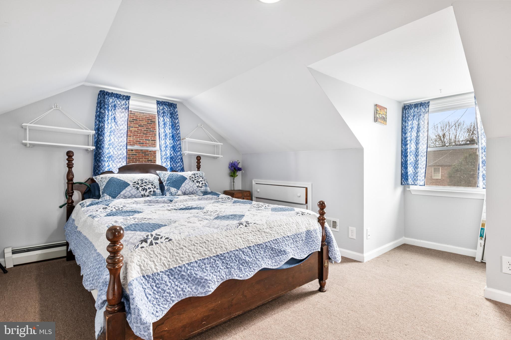 FULLERTON - Residential