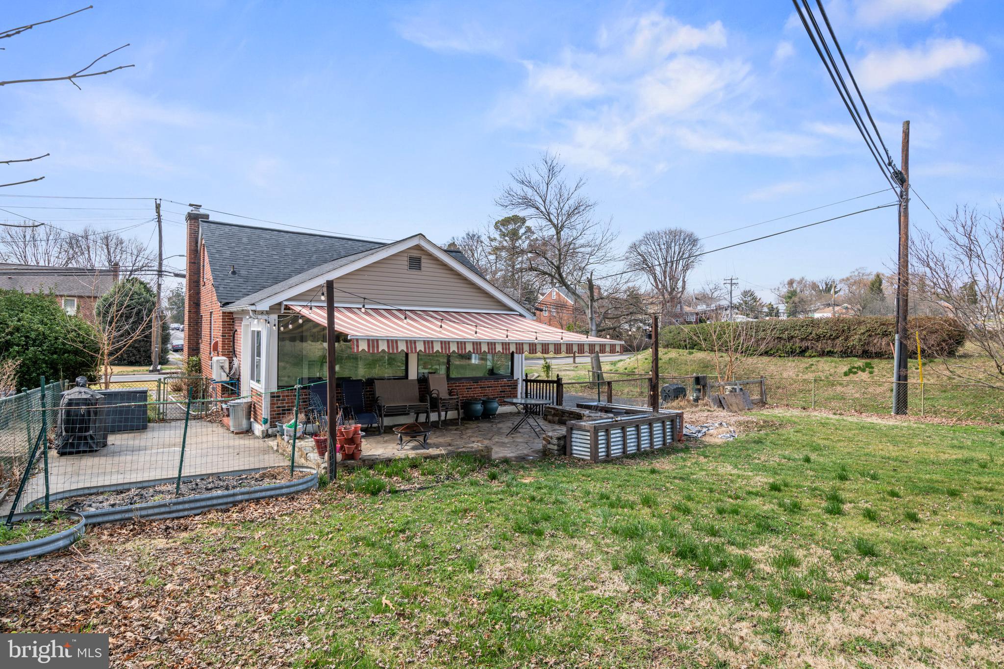 FULLERTON - Residential