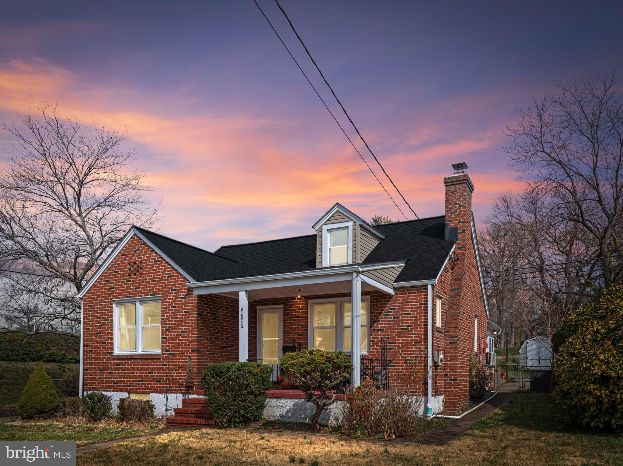 FULLERTON - Residential