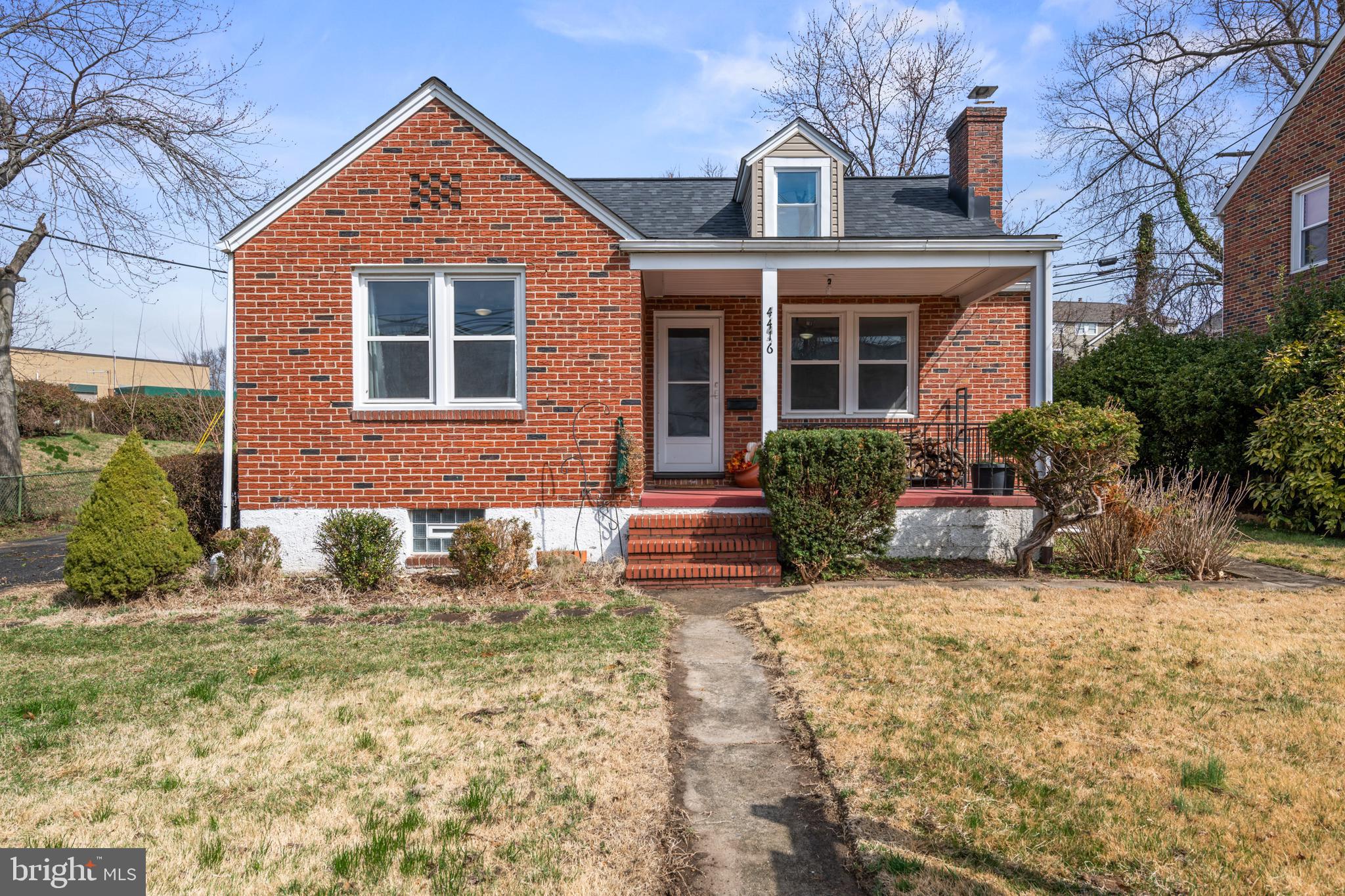 FULLERTON - Residential