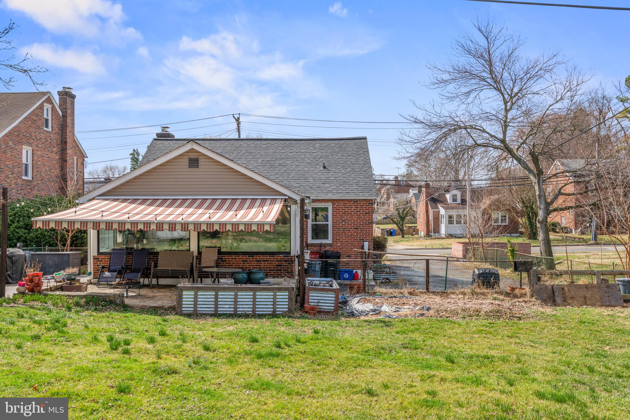 FULLERTON - Residential