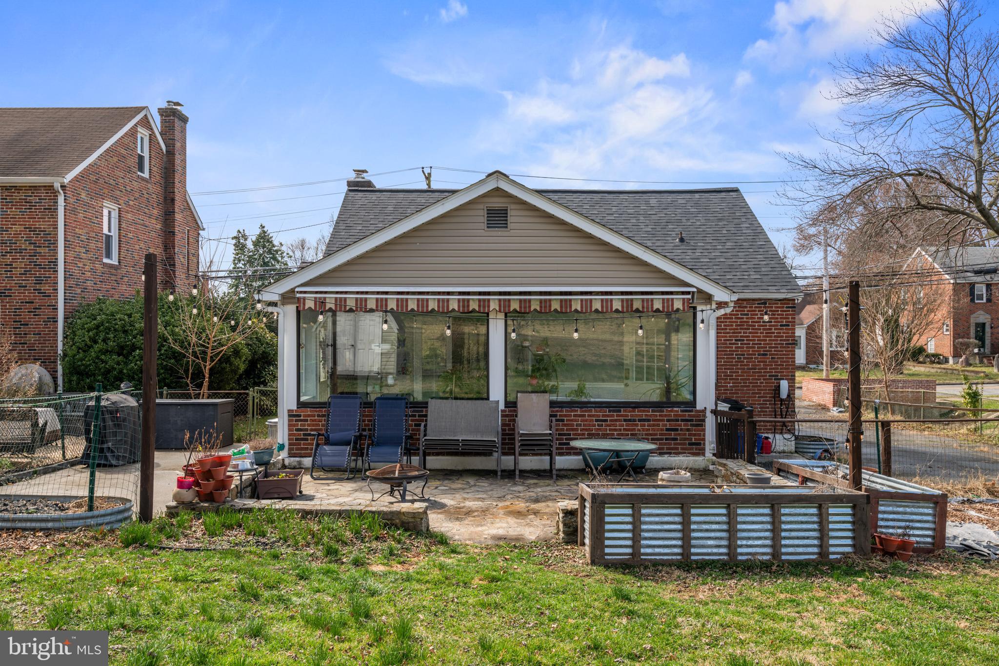 FULLERTON - Residential