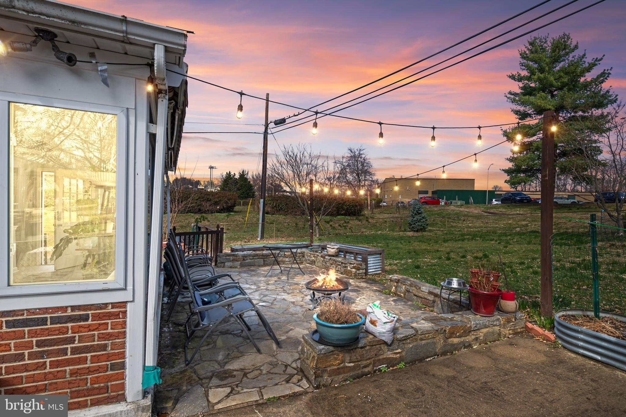 FULLERTON - Residential