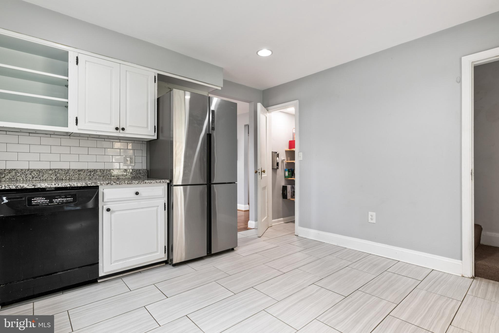 FULLERTON - Residential