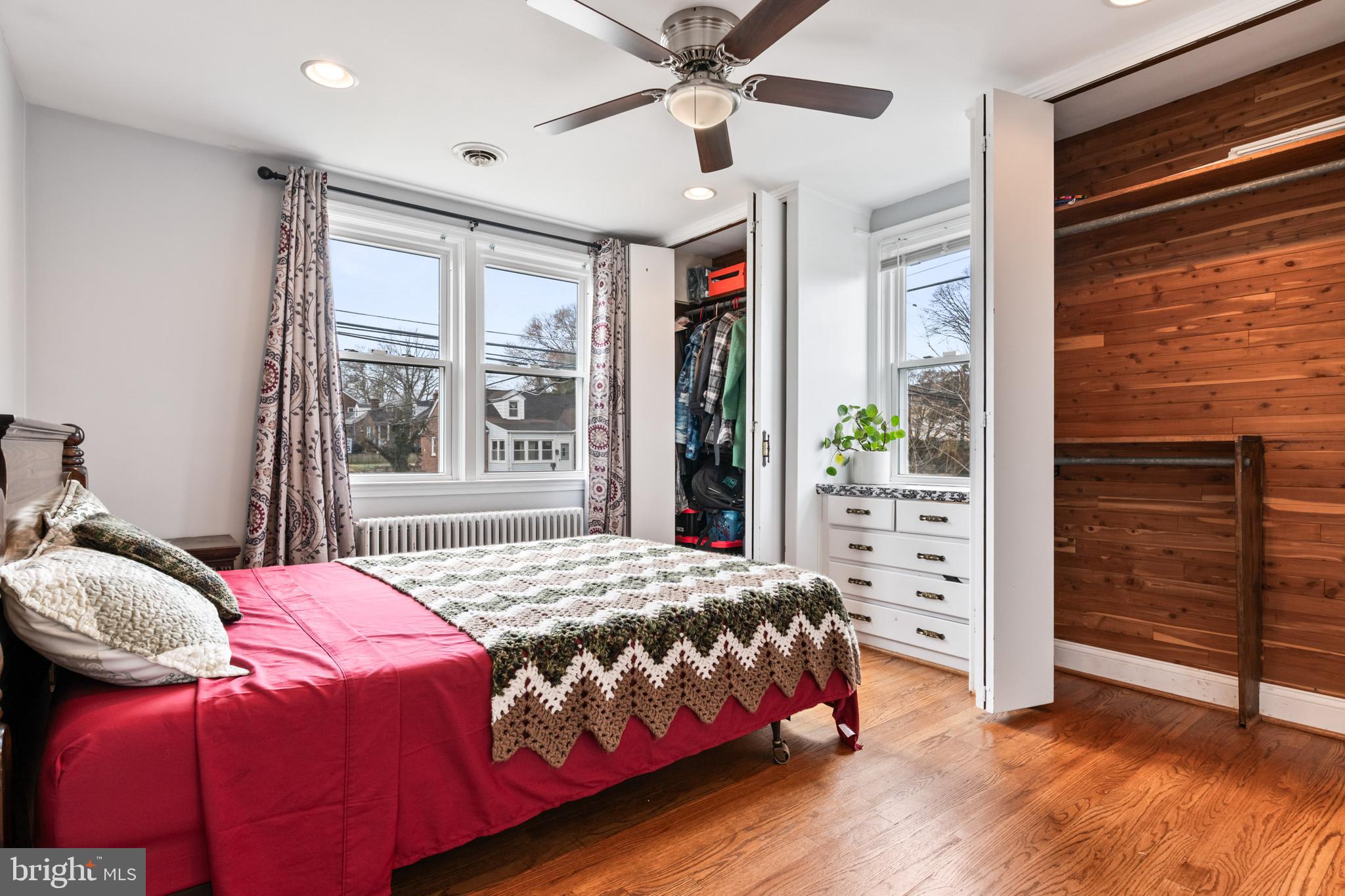 FULLERTON - Residential