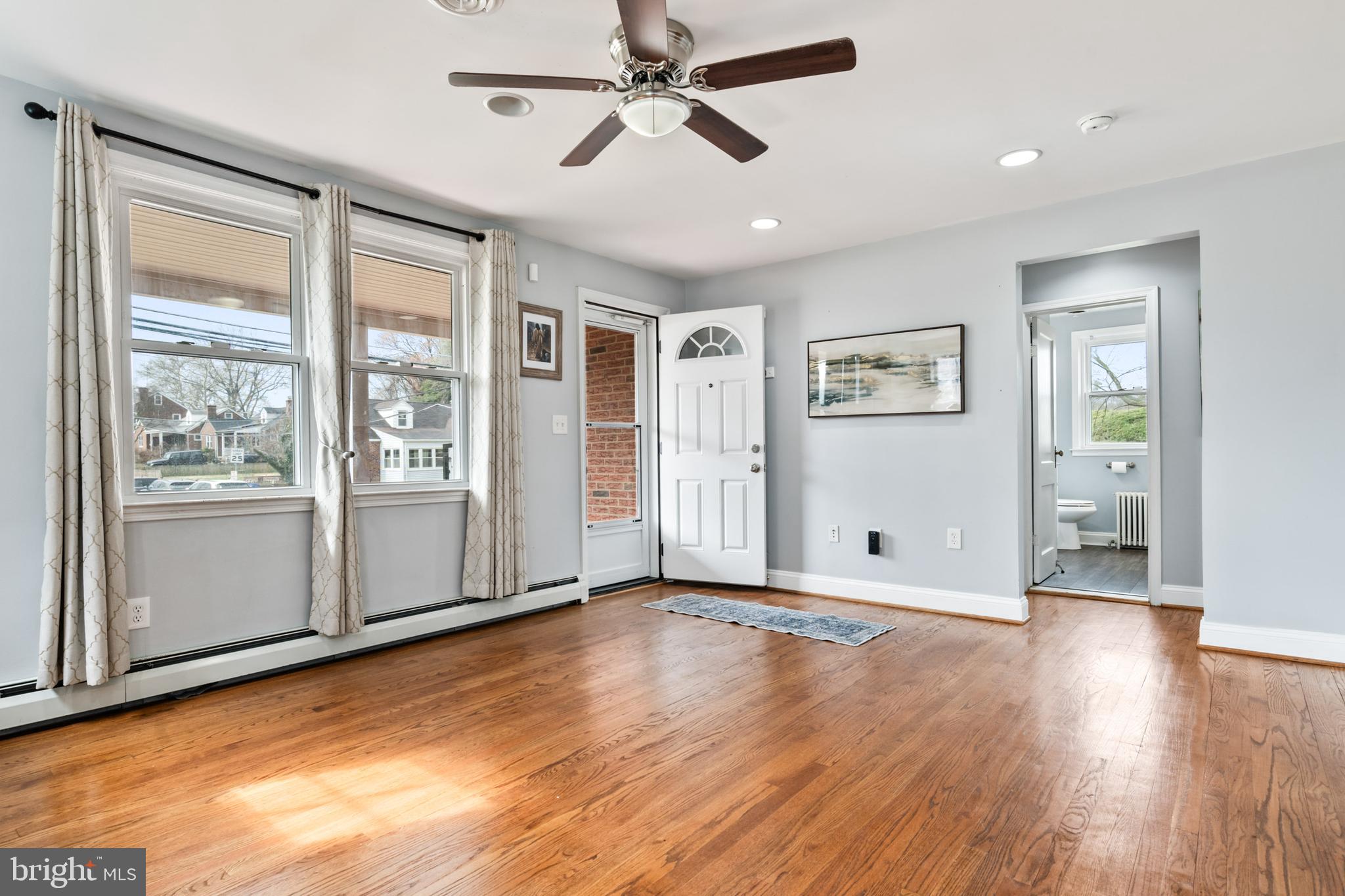 FULLERTON - Residential