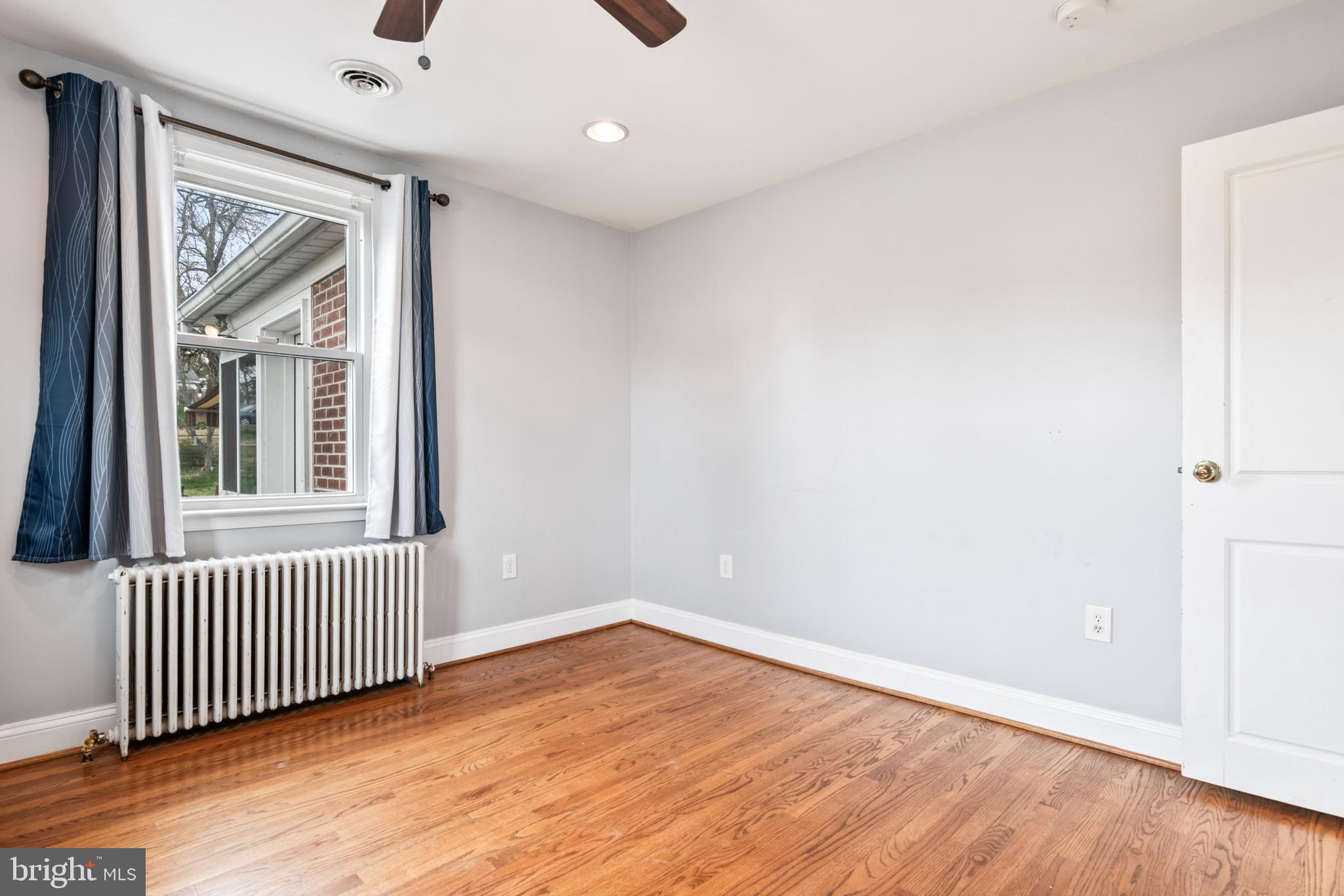 FULLERTON - Residential