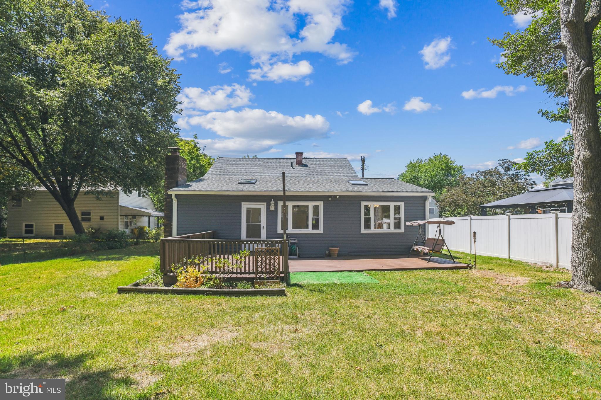 FAIRWAY GARDENS - Residential