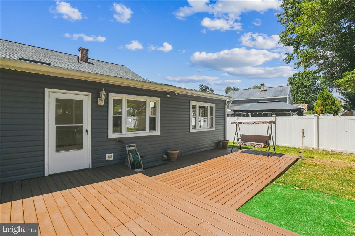 FAIRWAY GARDENS - Residential