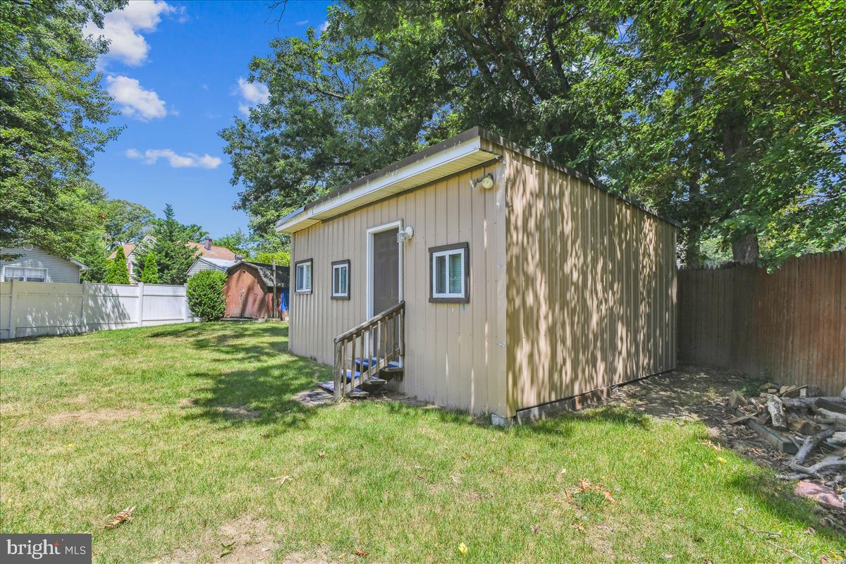 FAIRWAY GARDENS - Residential