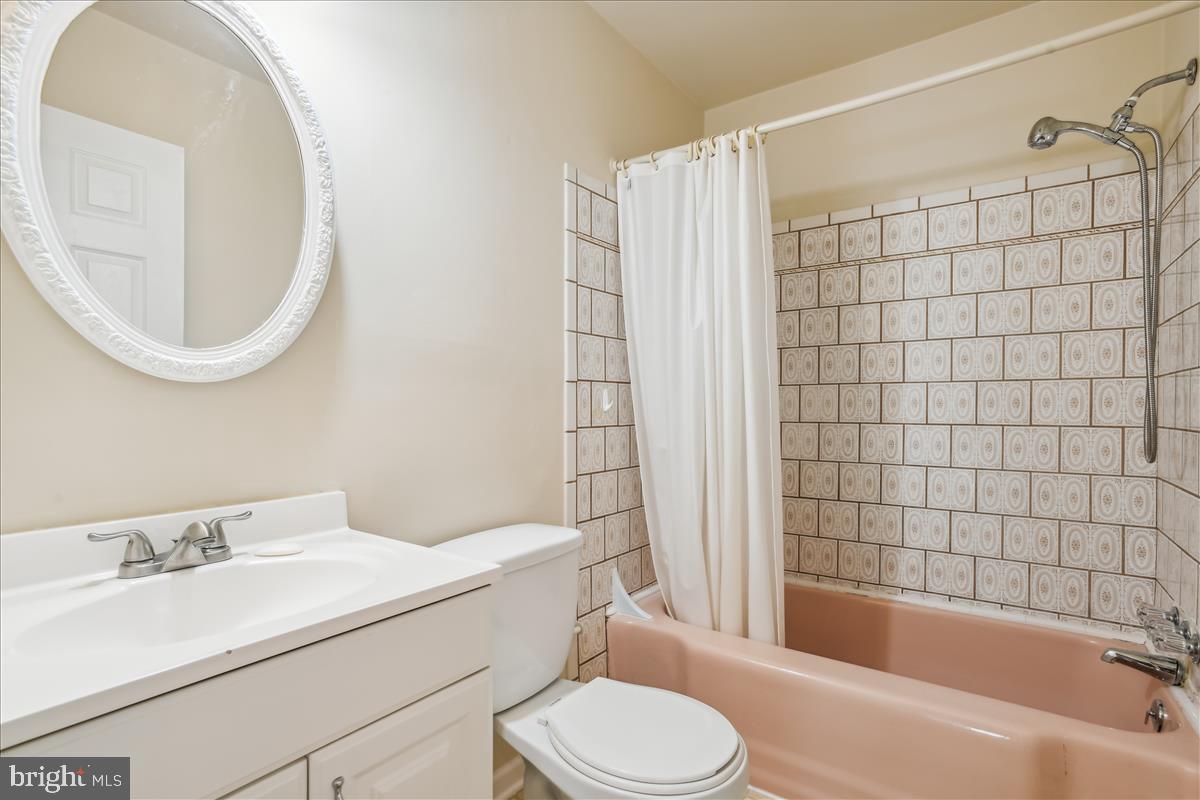 FAIRWAY GARDENS - Residential