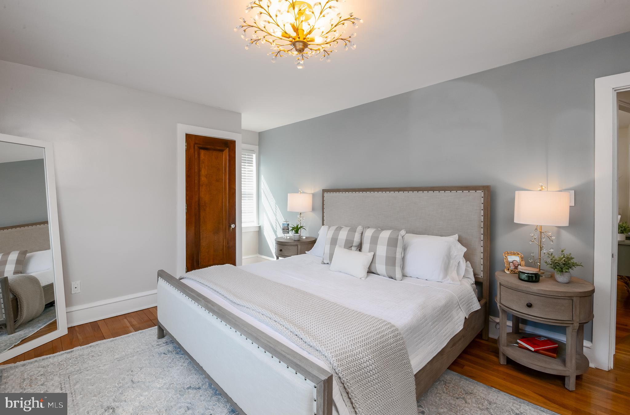 LINCOLN PARK - Residential