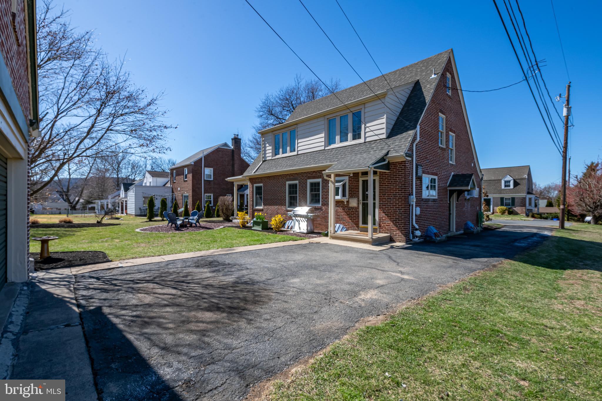 LINCOLN PARK - Residential
