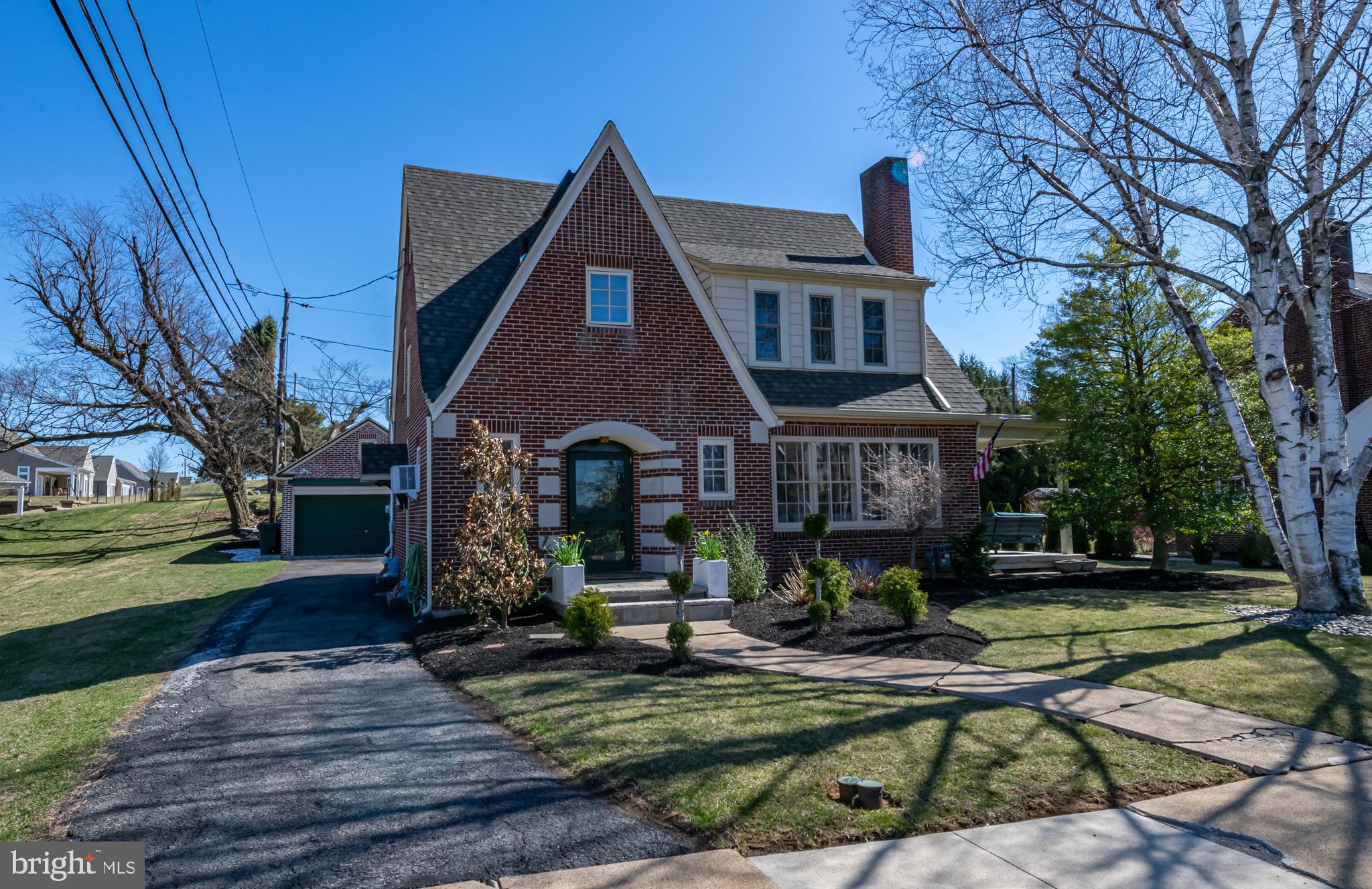 LINCOLN PARK - Residential