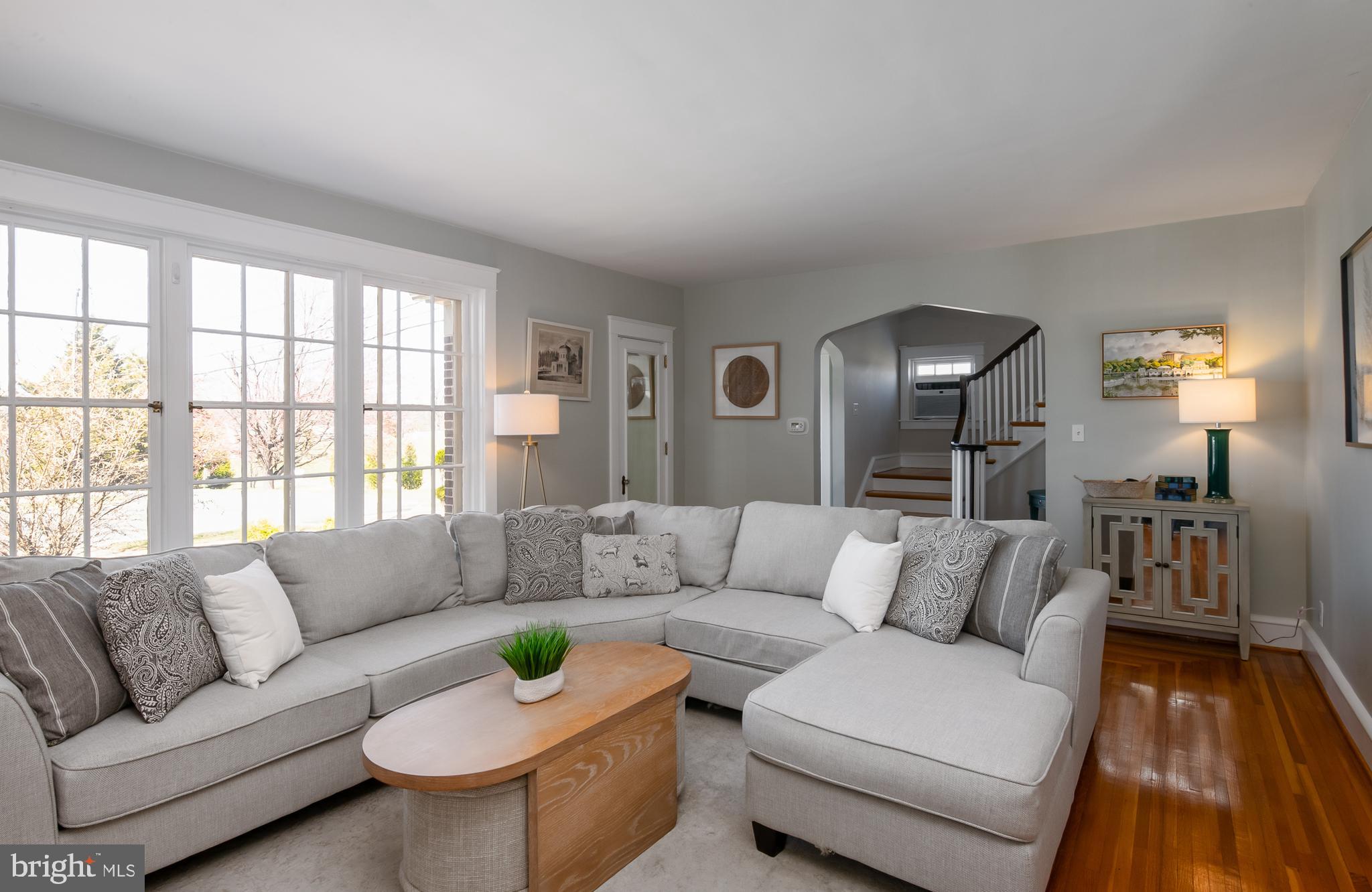 LINCOLN PARK - Residential