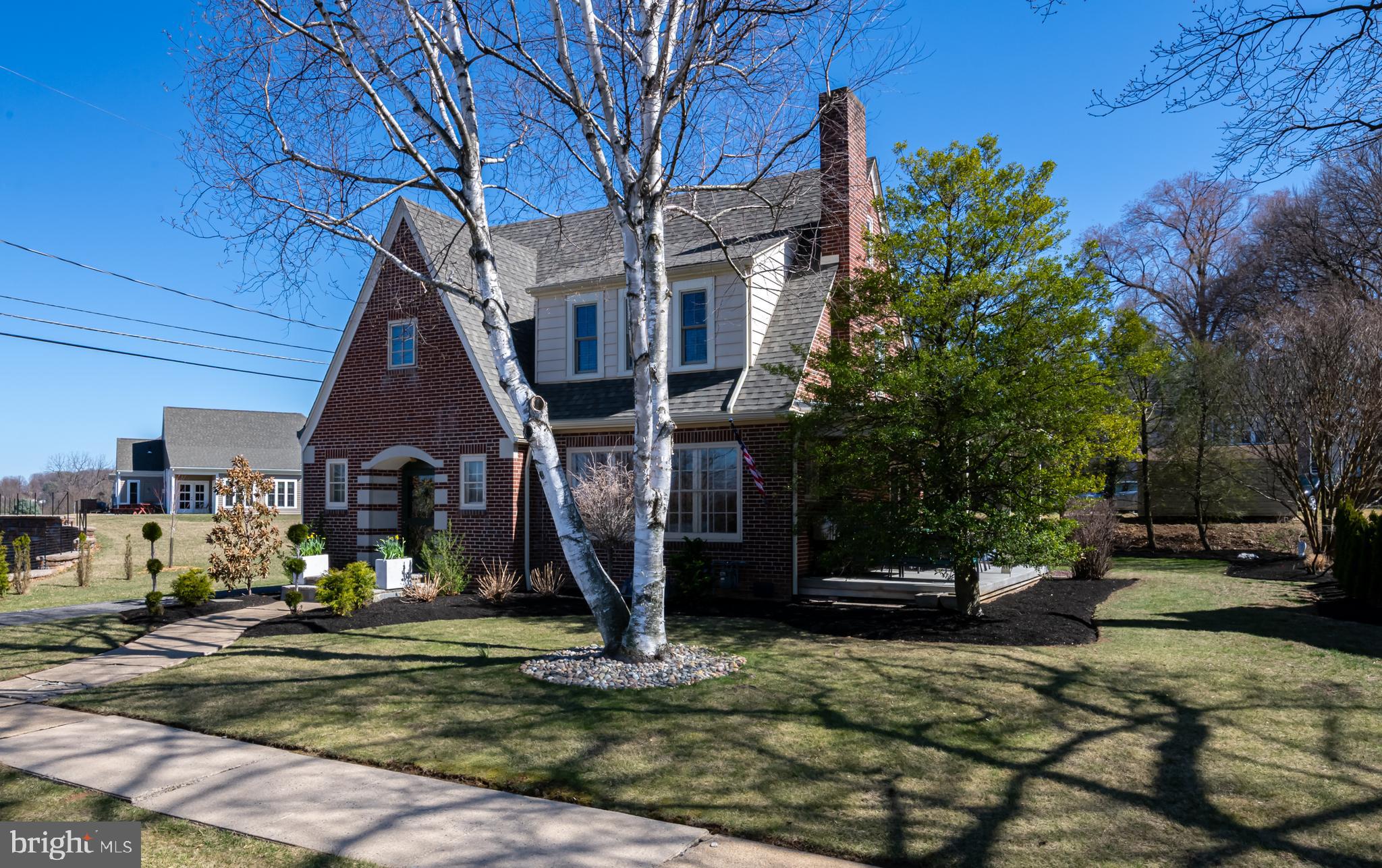 LINCOLN PARK - Residential