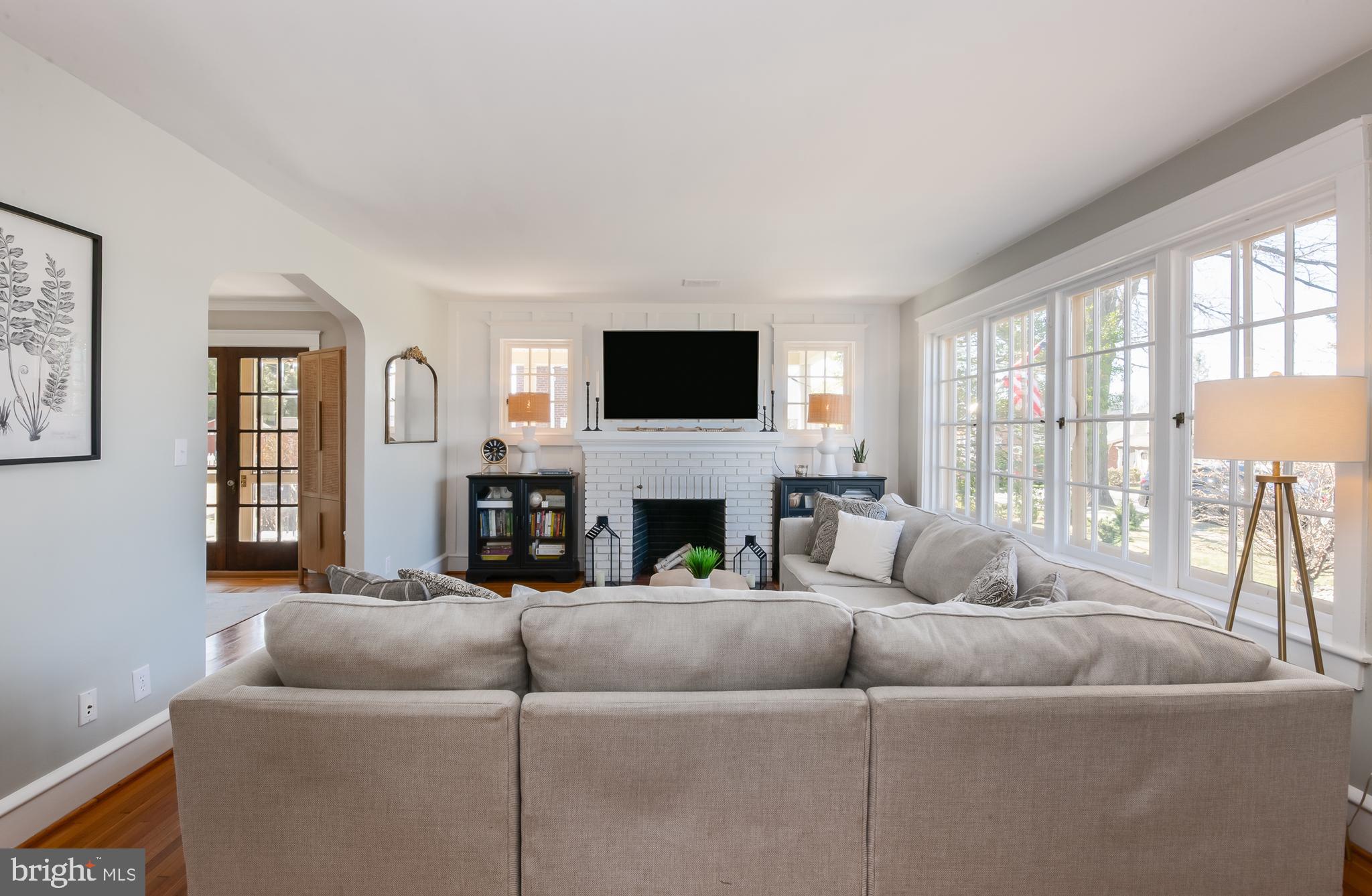 LINCOLN PARK - Residential