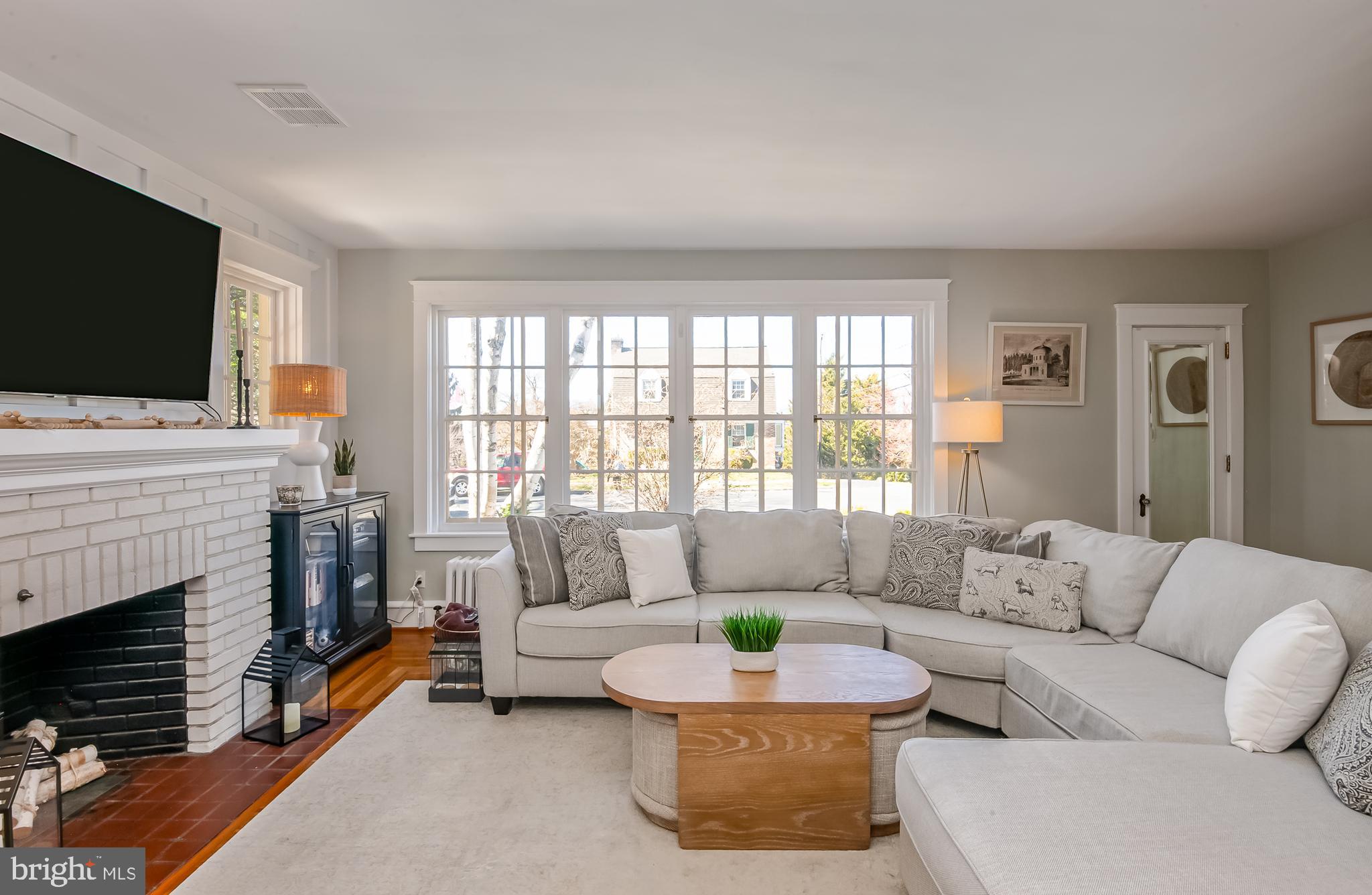 LINCOLN PARK - Residential