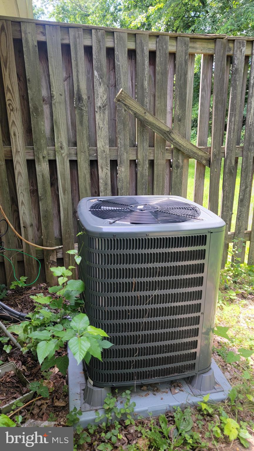 WINDMILL SQUARE - Residential