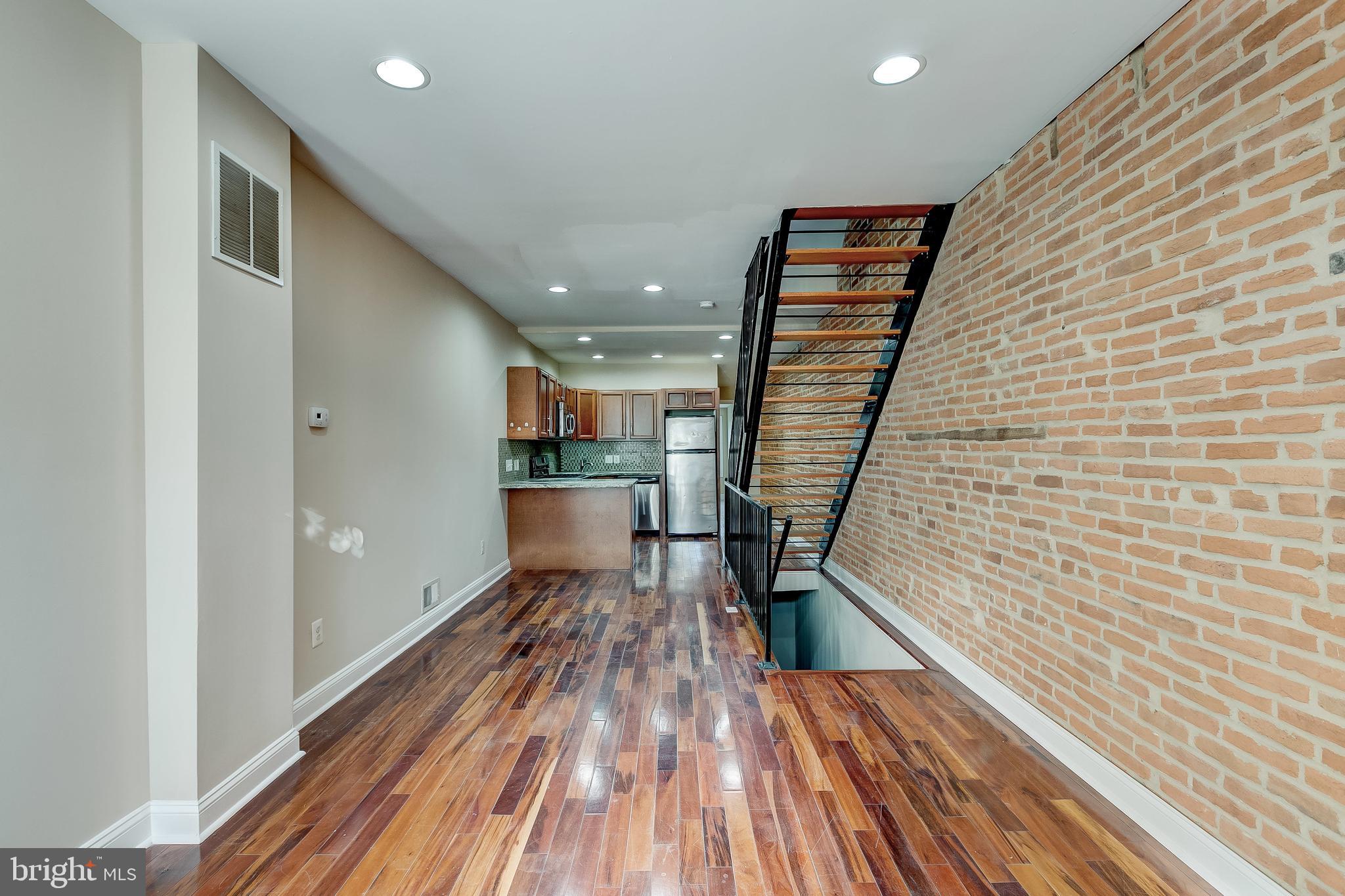 FEDERAL HILL HISTORIC DISTRICT - Residential Lease