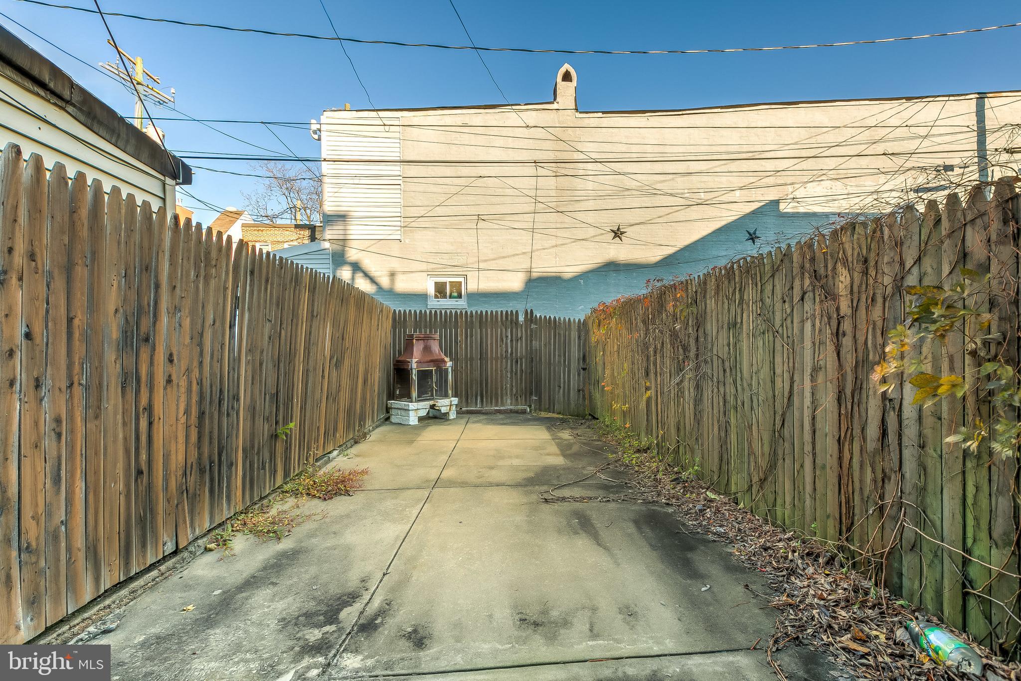 FEDERAL HILL HISTORIC DISTRICT - Residential Lease