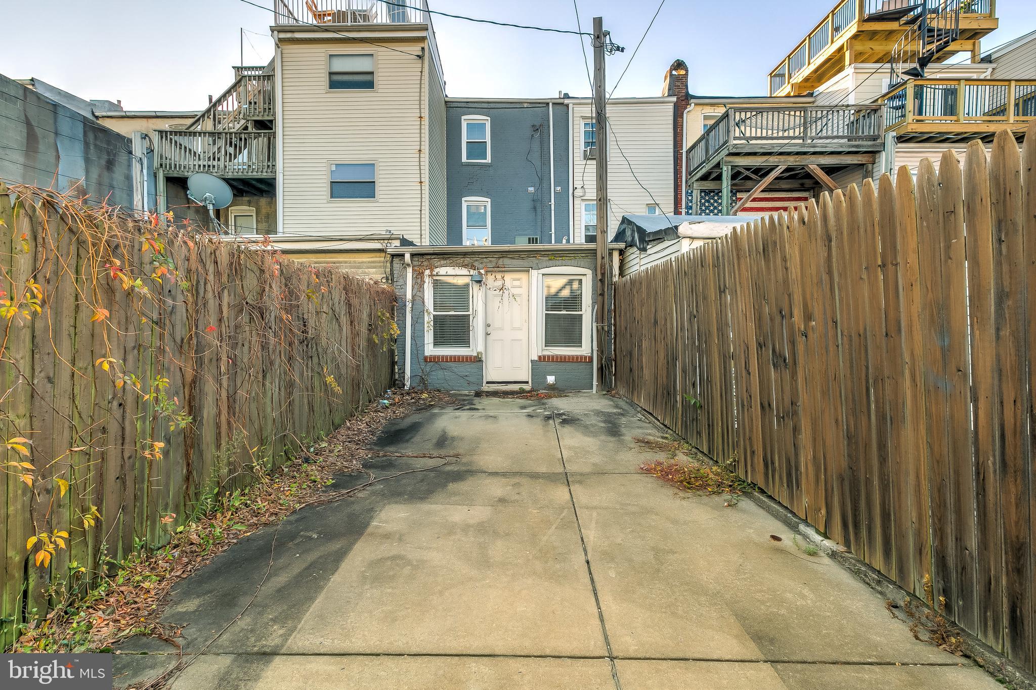 FEDERAL HILL HISTORIC DISTRICT - Residential Lease