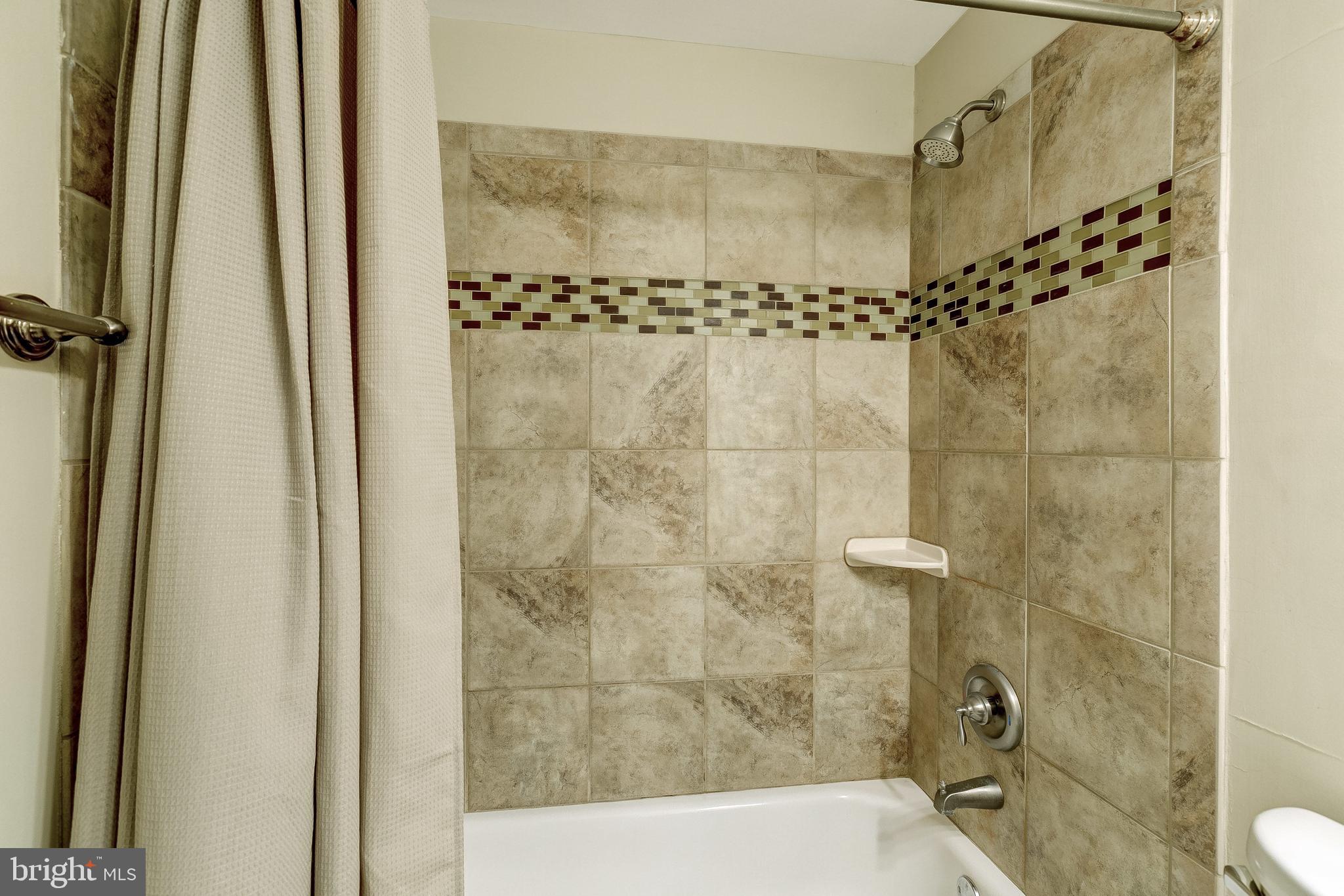 FEDERAL HILL HISTORIC DISTRICT - Residential Lease