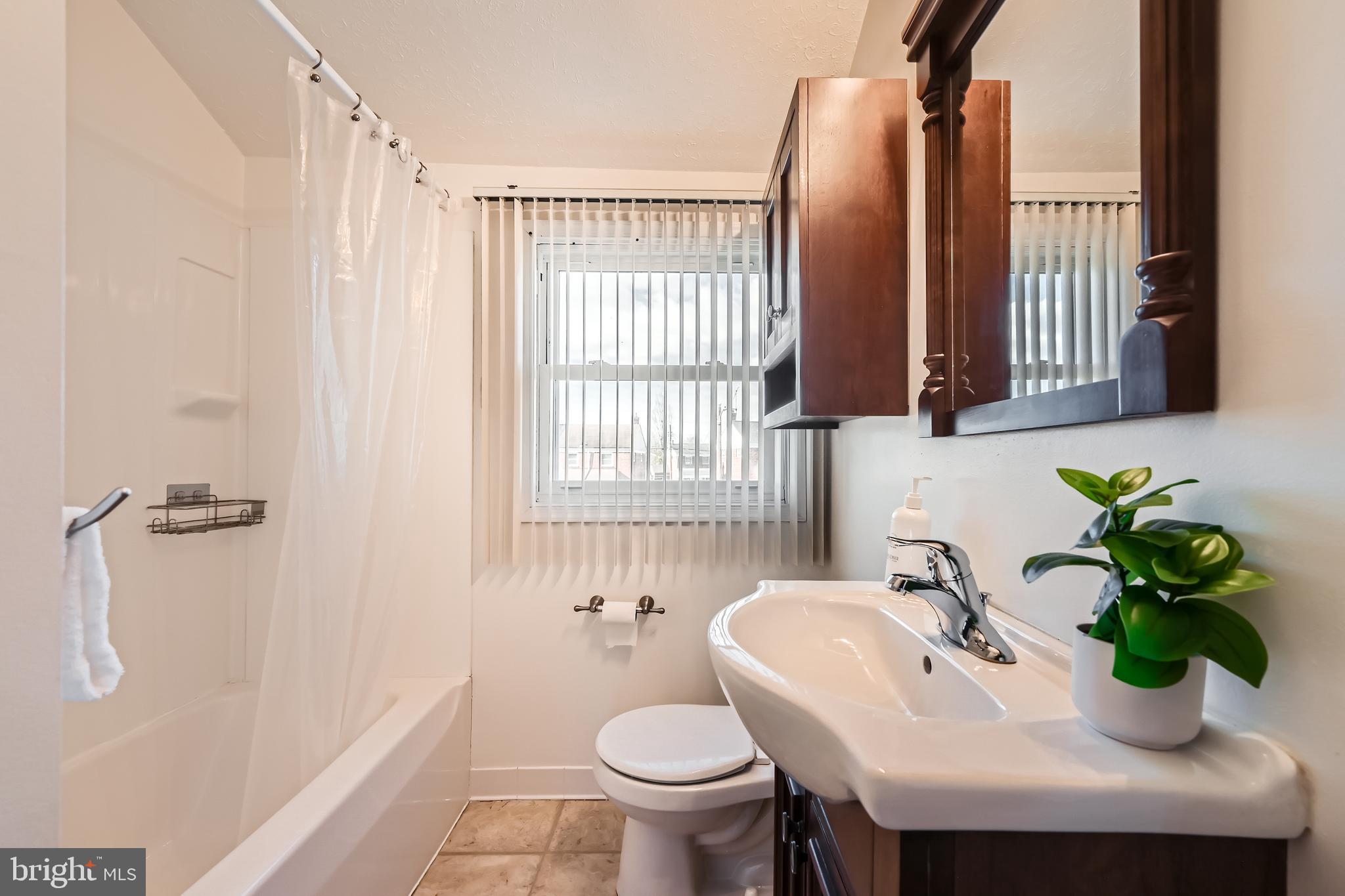 CHARLESMONT - Residential