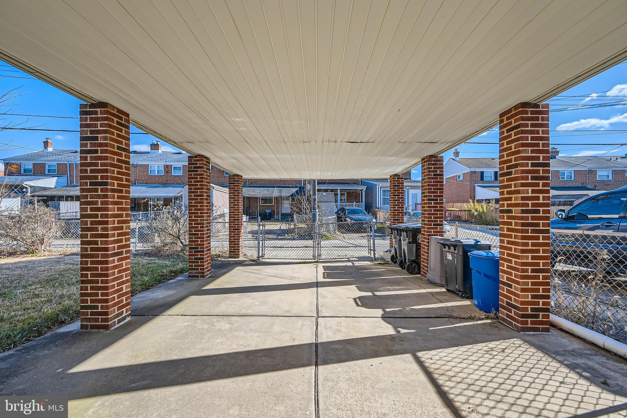 CHARLESMONT - Residential