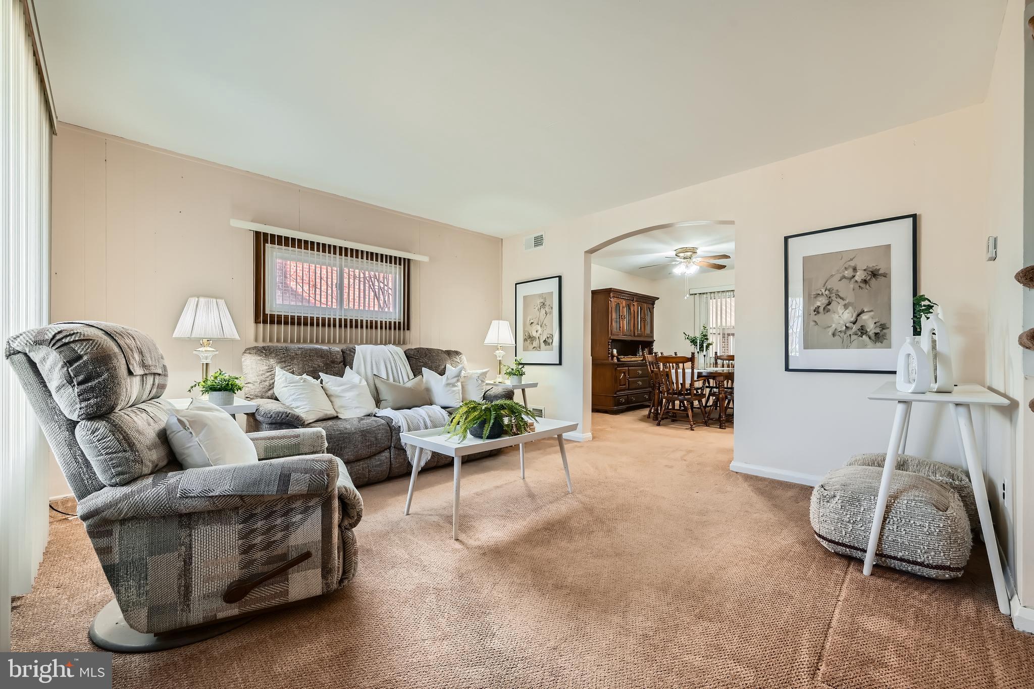 CHARLESMONT - Residential